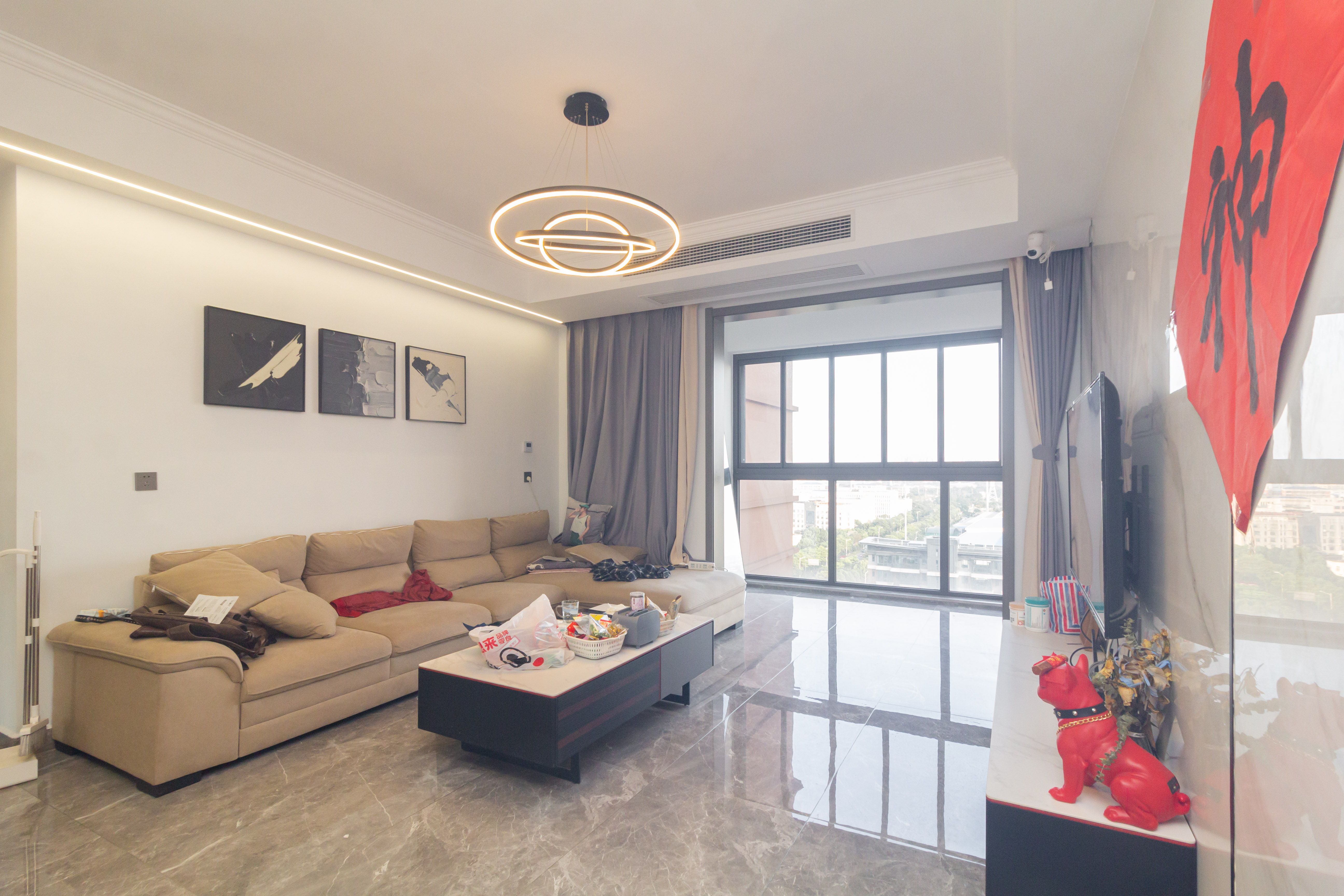 福天星中心(福天星雅苑)  3室2厅2卫    99.0万 福天星中心(福天星雅苑)  3室2厅2卫    99.0万客厅