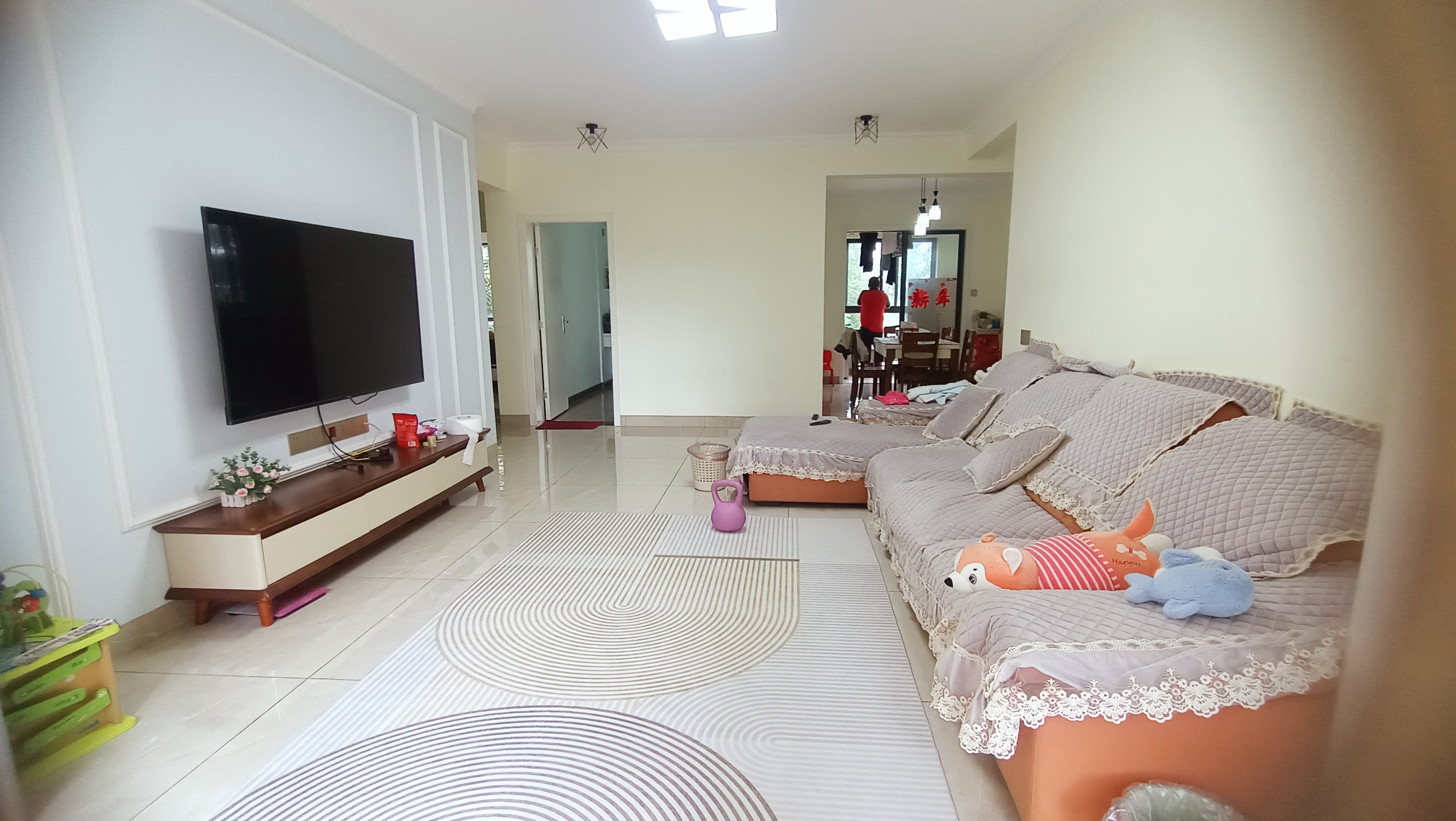 逸都花园 3室2厅2卫 61.80万 逸都花园 3室2厅2卫 61.80万室内图