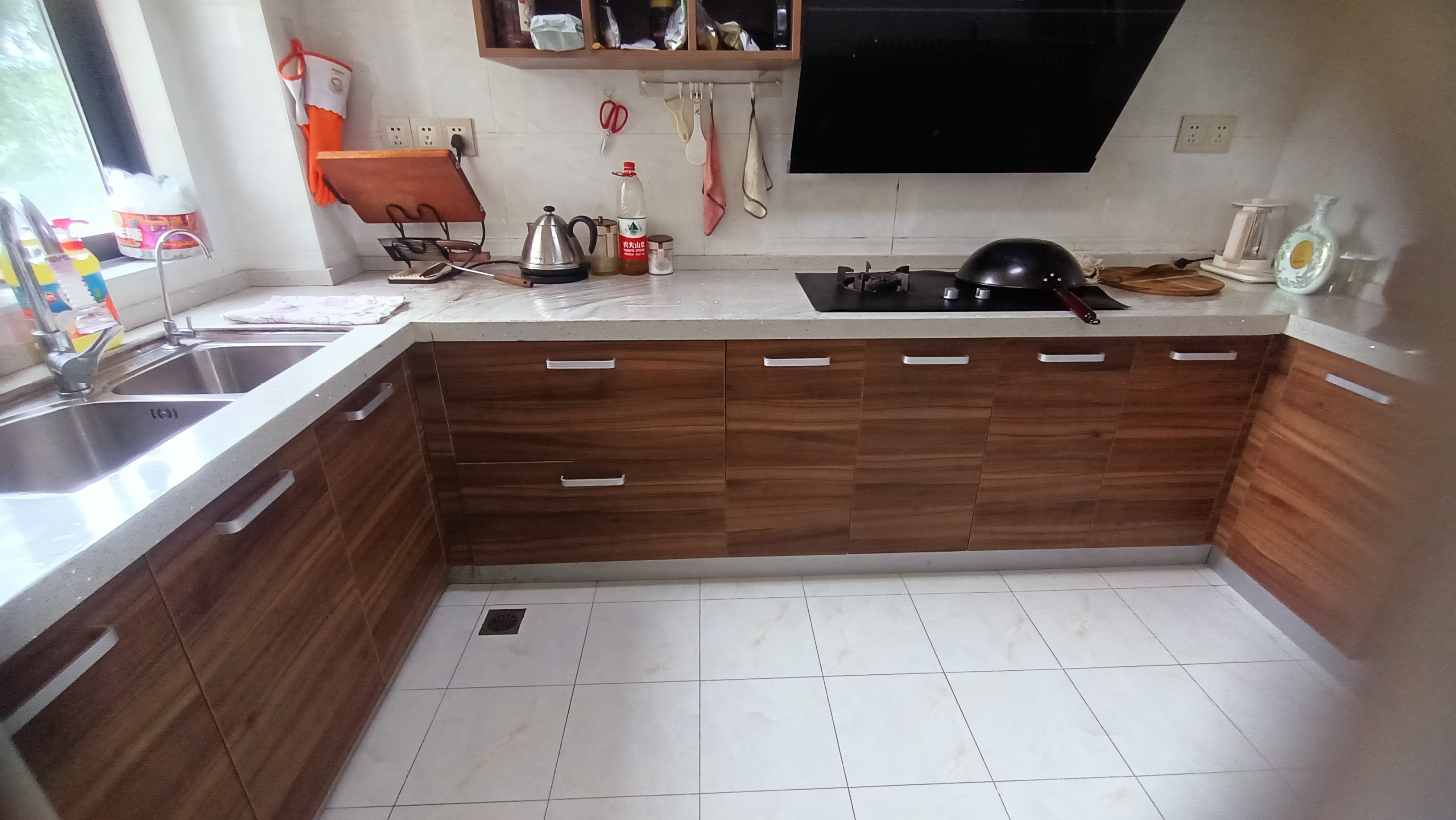 逸都花园 3室2厅2卫 61.80万 逸都花园 3室2厅2卫 61.80万室内图