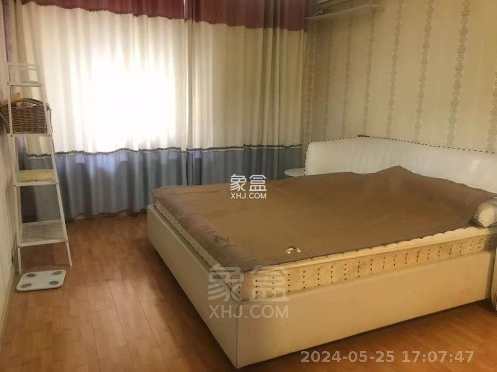 中建御山和苑  3室2厅1卫   2000.00元/月室内图
