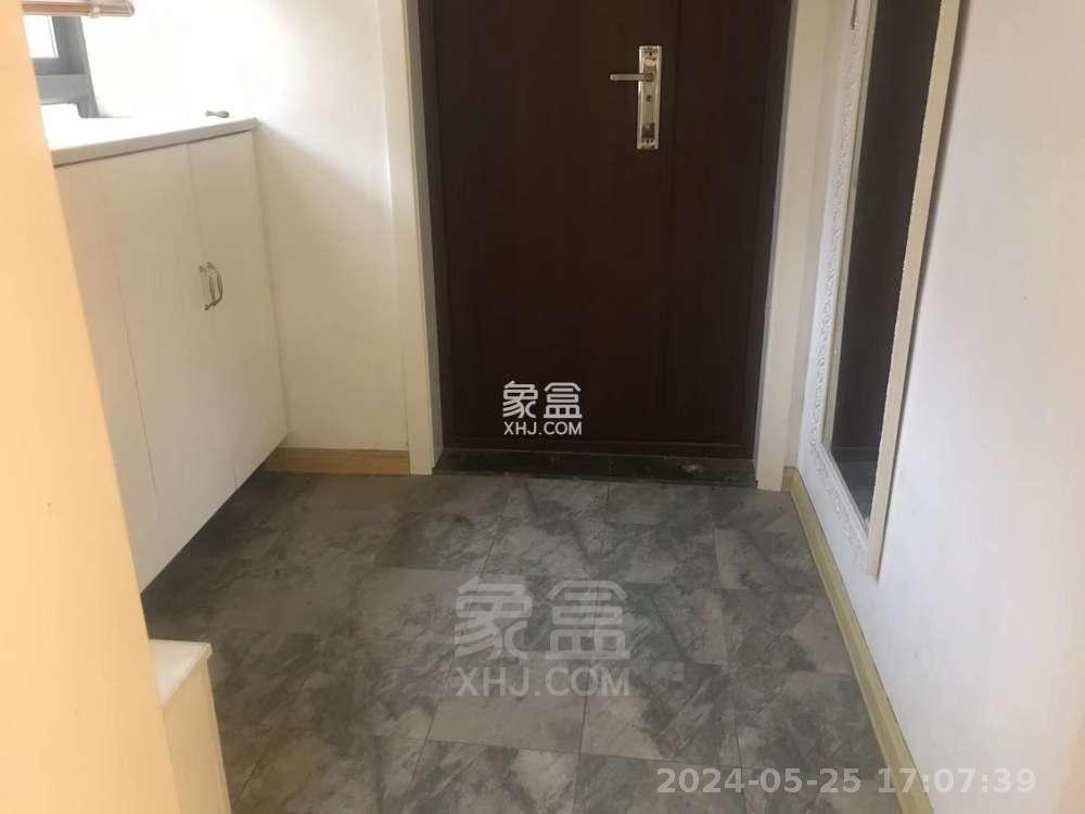 中建御山和苑  3室2厅1卫   2000.00元/月室内图