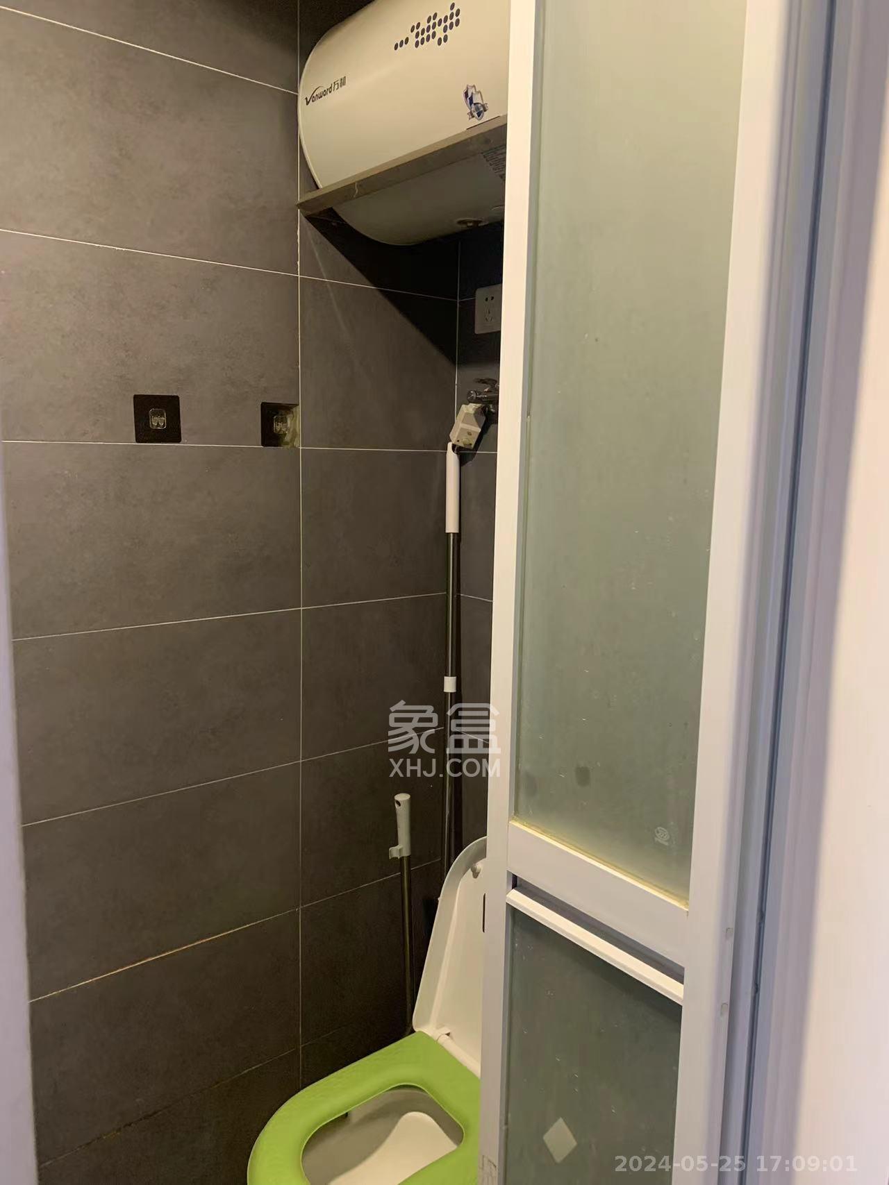 叠彩兰亭  1室1厅1卫   1300.00元/月室内图