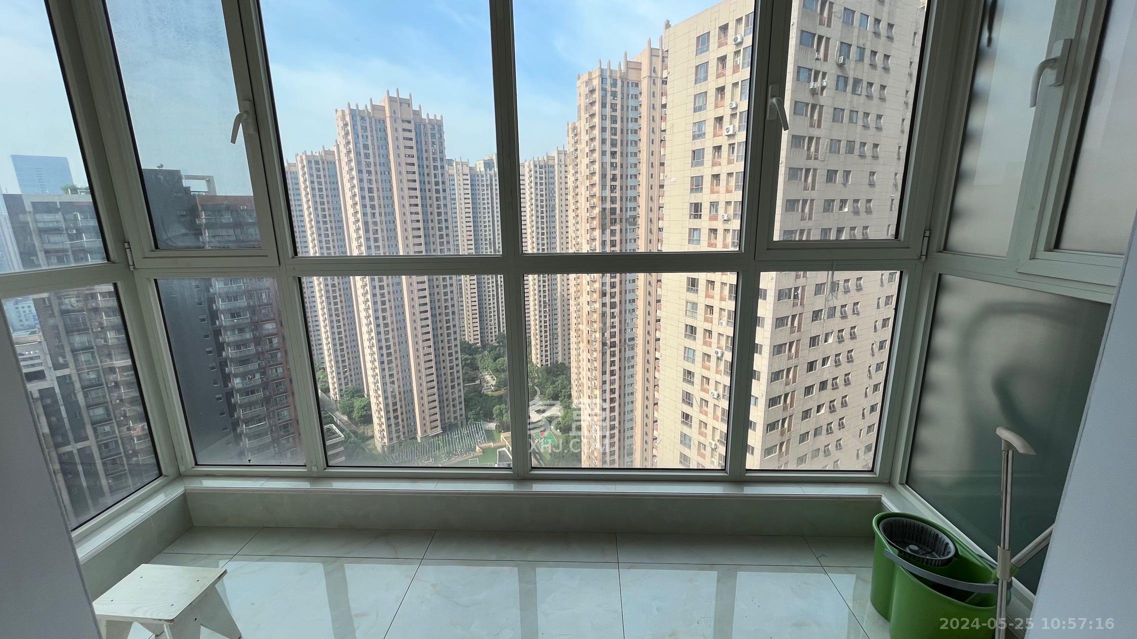 北辰三角洲E4区  3室2厅1卫    3600.0元/月室内图