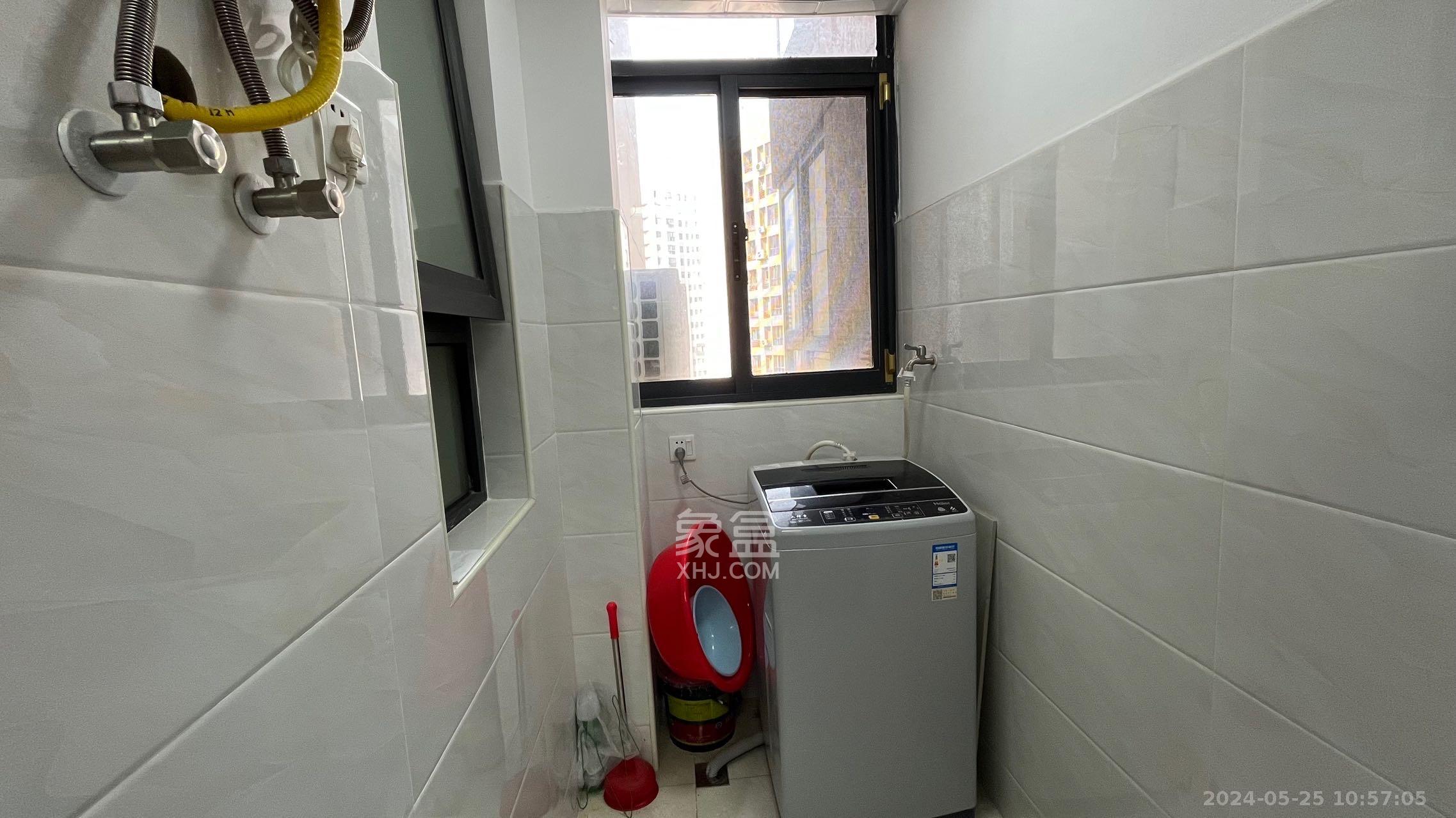 北辰三角洲E4区  3室2厅1卫    3600.0元/月室内图