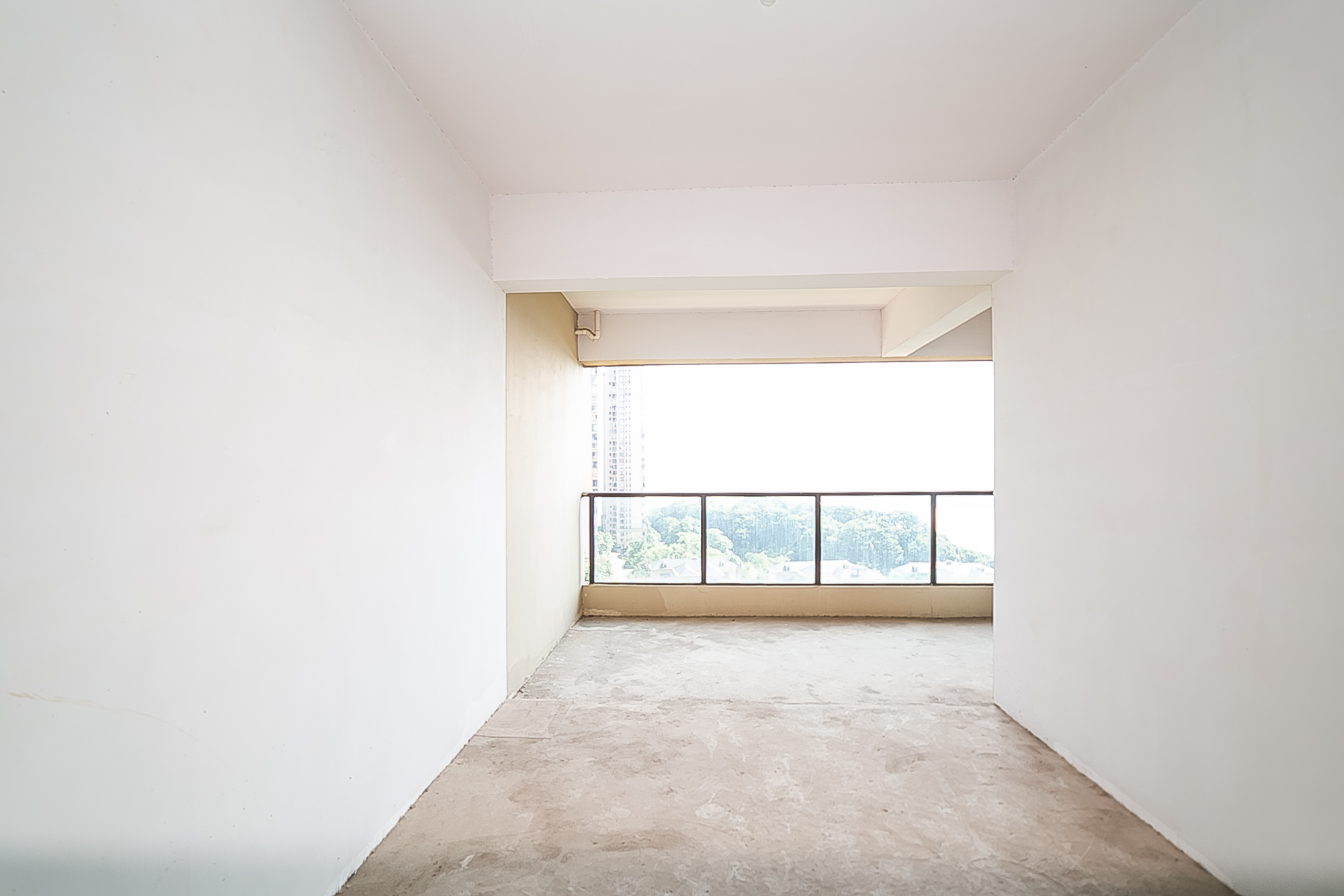 中建江山壹号  4室2厅2卫   399.00万卧室