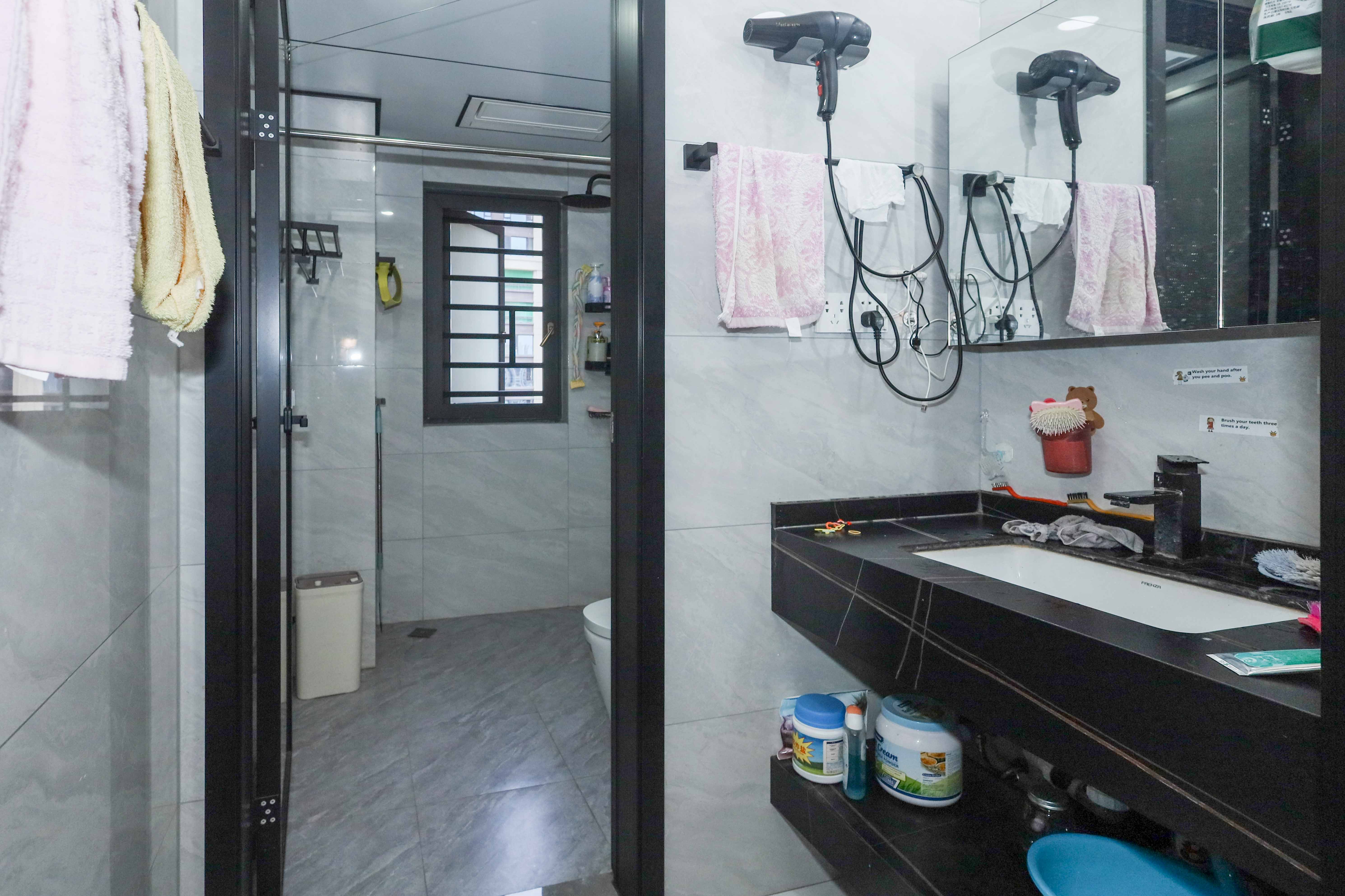 建发央著  5室2厅2卫    285.0万其他