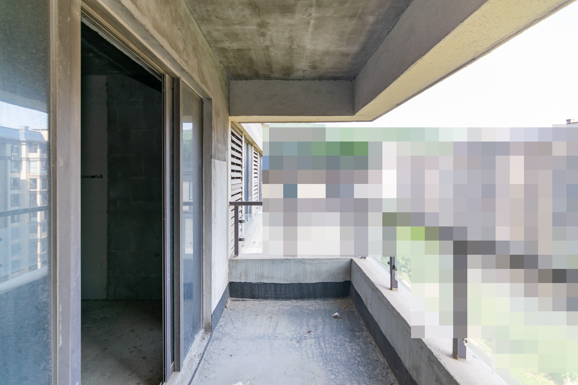 润和山水郡 4室2厅2卫 89.5万 润和山水郡 4室2厅2卫 89.5万阳台