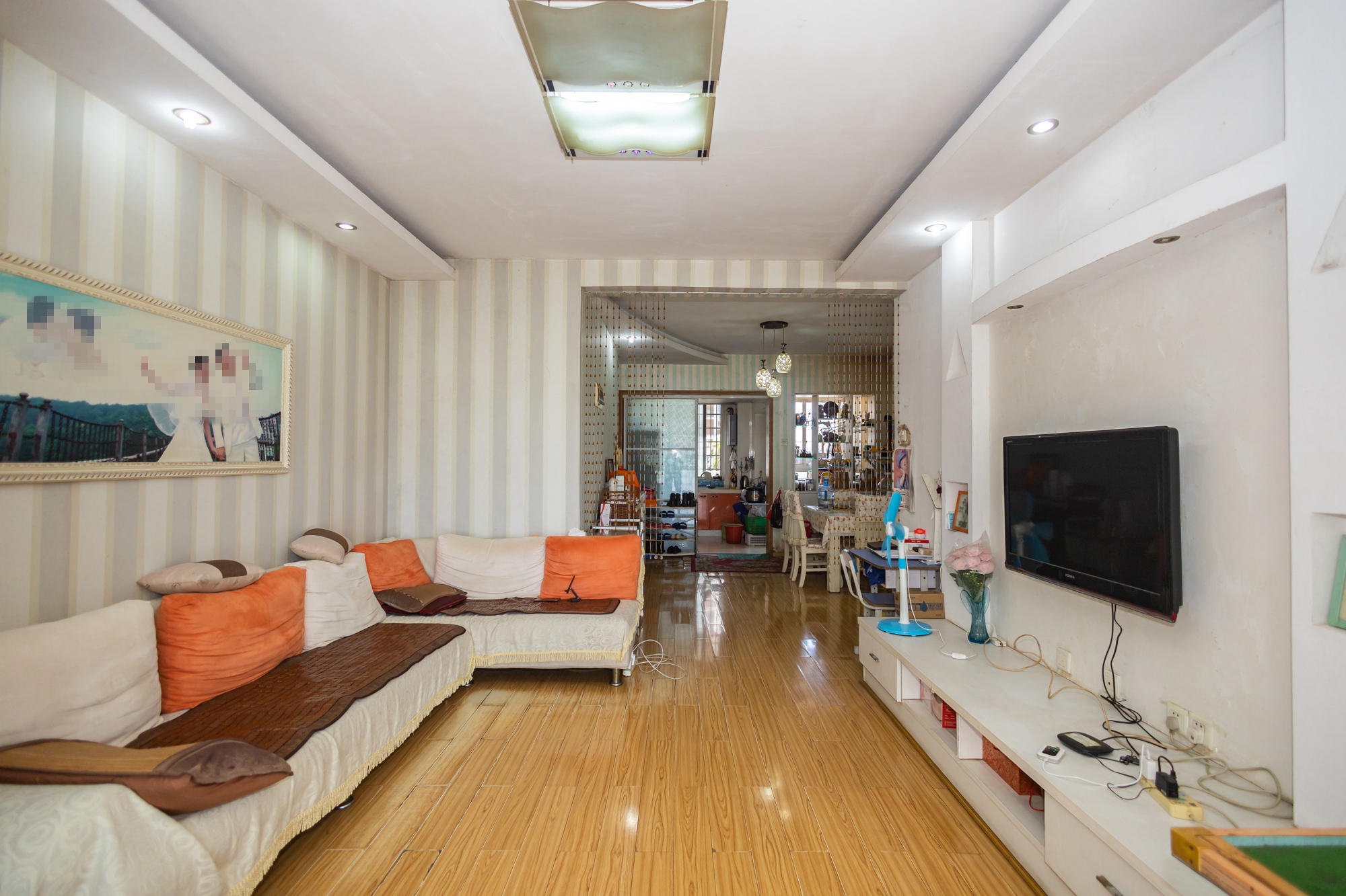 筑梦园 3室2厅1卫 66.0万 筑梦园 3室2厅1卫 66.0万客厅