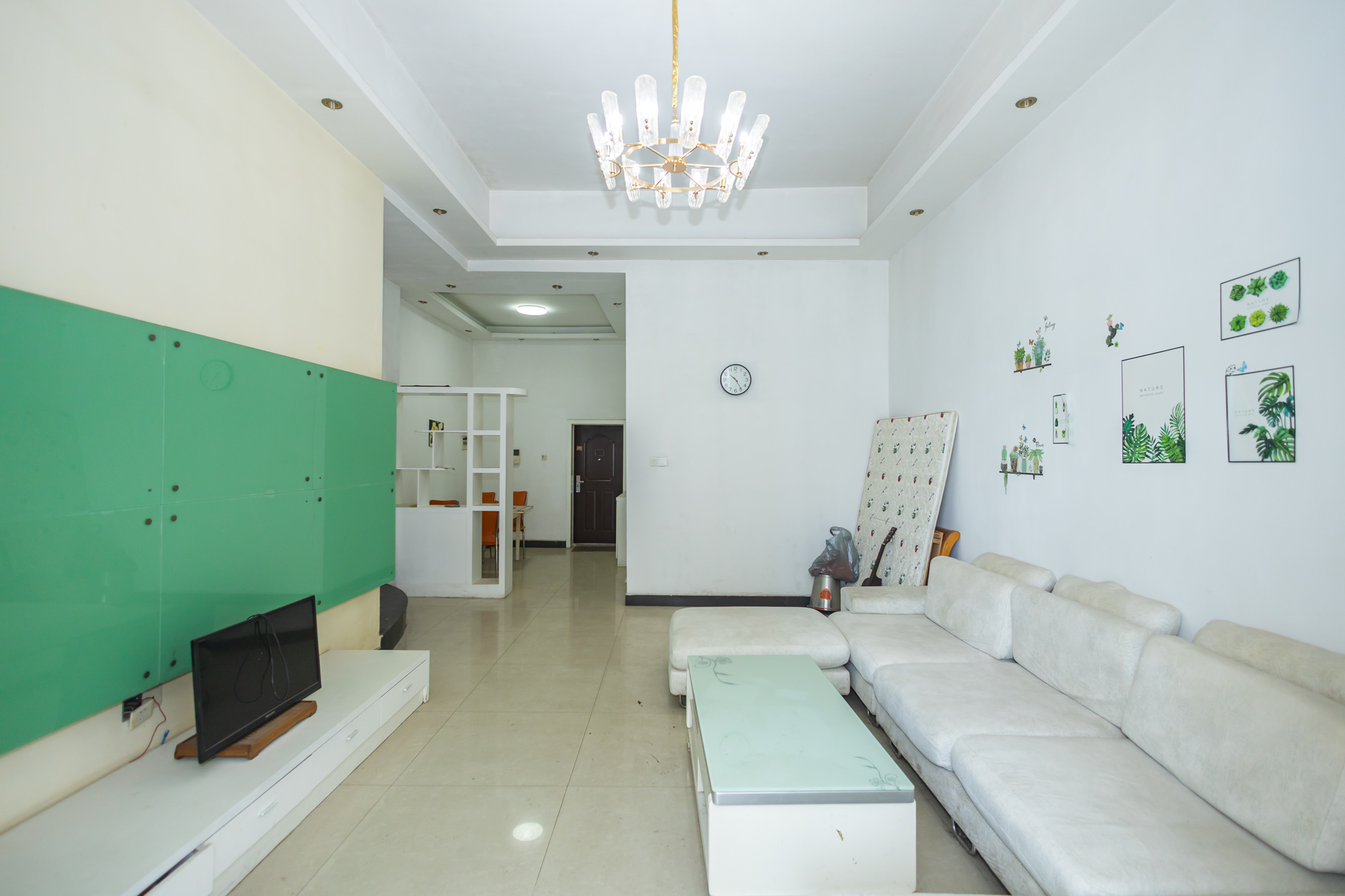 楚天家园  2室2厅1卫    53.0万 楚天家园  2室2厅1卫    53.0万客厅