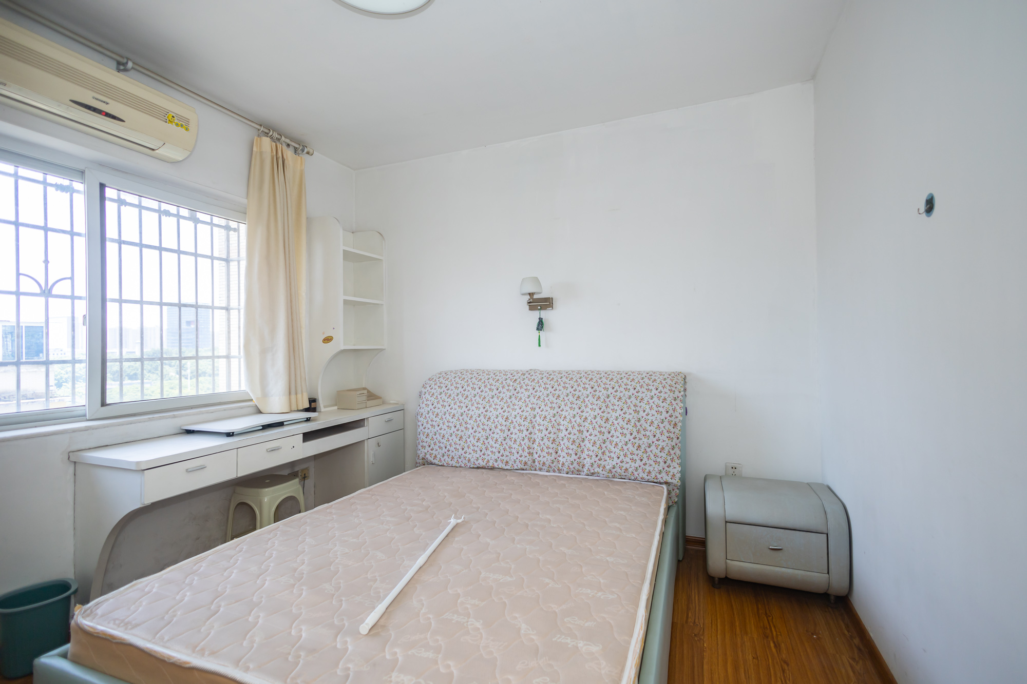 楚天家园  2室2厅1卫    53.0万 楚天家园  2室2厅1卫    53.0万卧室