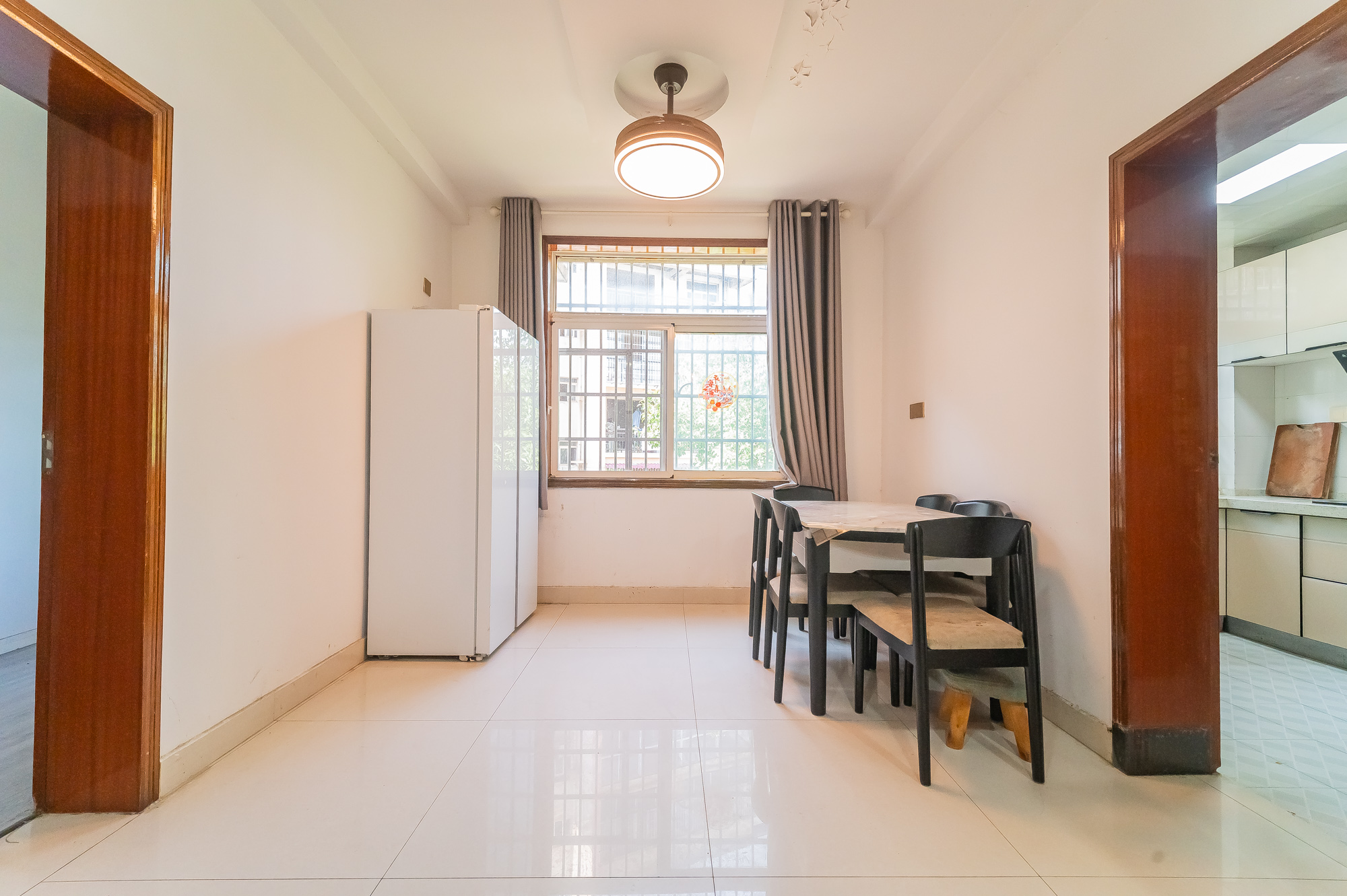 金岸教师公寓 3室2厅1卫 99.8万 金岸教师公寓 3室2厅1卫 99.8万其他