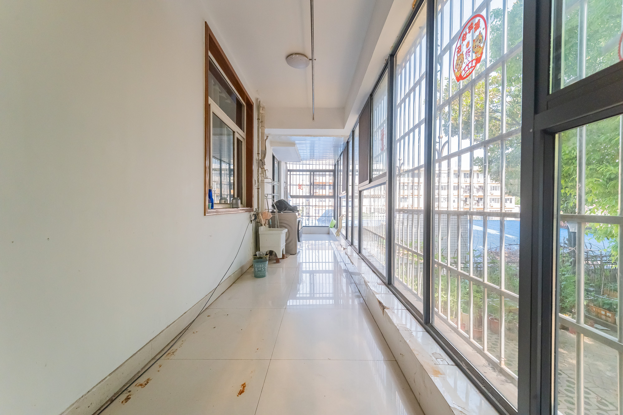 金岸教师公寓 3室2厅1卫 99.8万 金岸教师公寓 3室2厅1卫 99.8万阳台