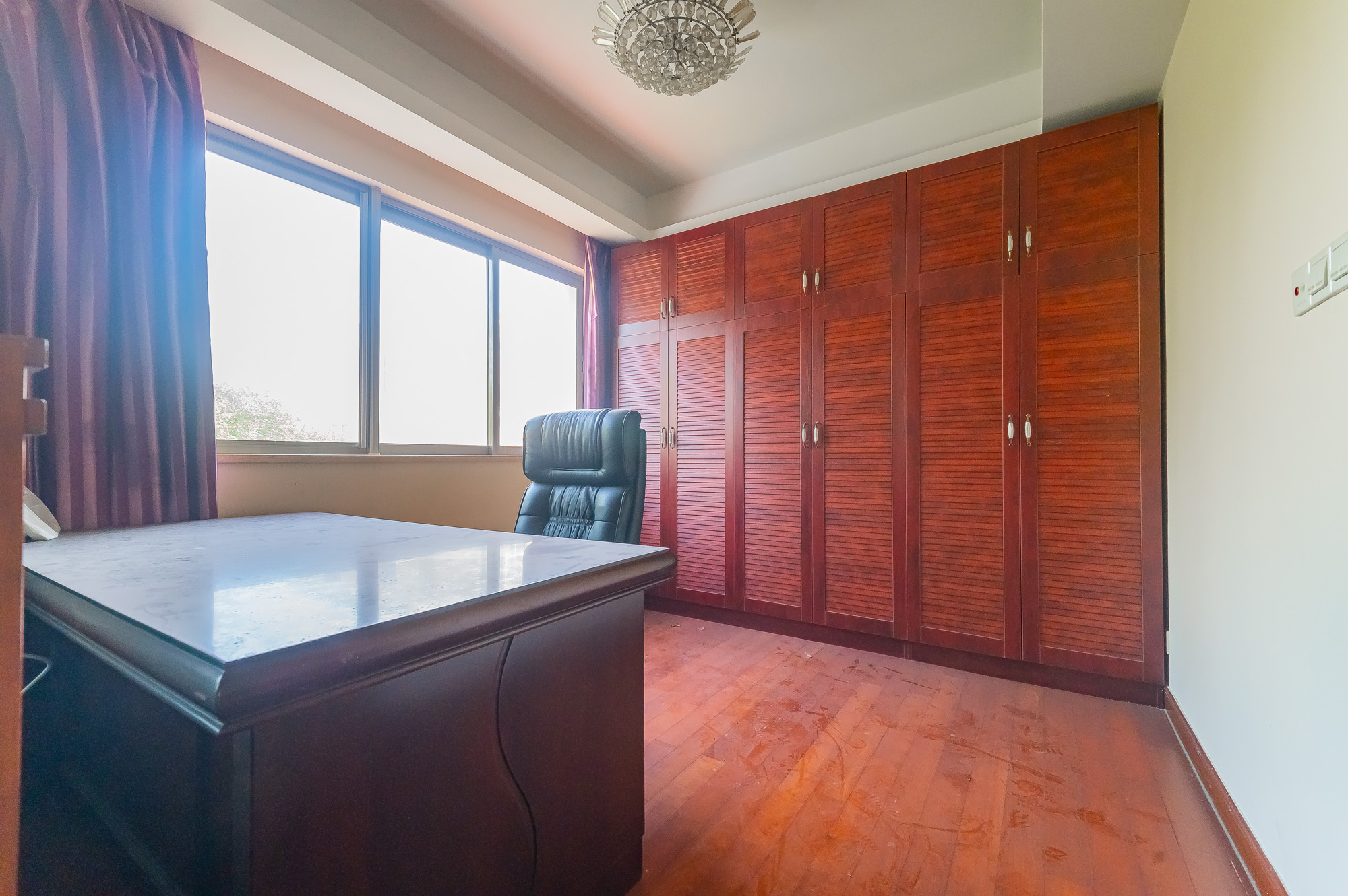 碧桂园威尼斯城  8室2厅4卫    870.0万 碧桂园威尼斯城  8室2厅4卫    870.0万其他