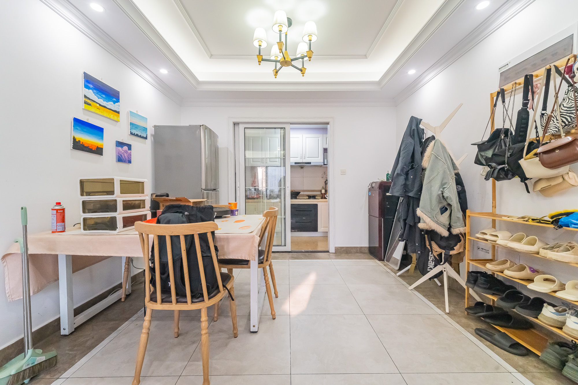 尚鑫海悦(新长海尚海城) 4室2厅2卫 118.8万 尚鑫海悦(新长海尚海城) 4室2厅2卫 118.8万客厅