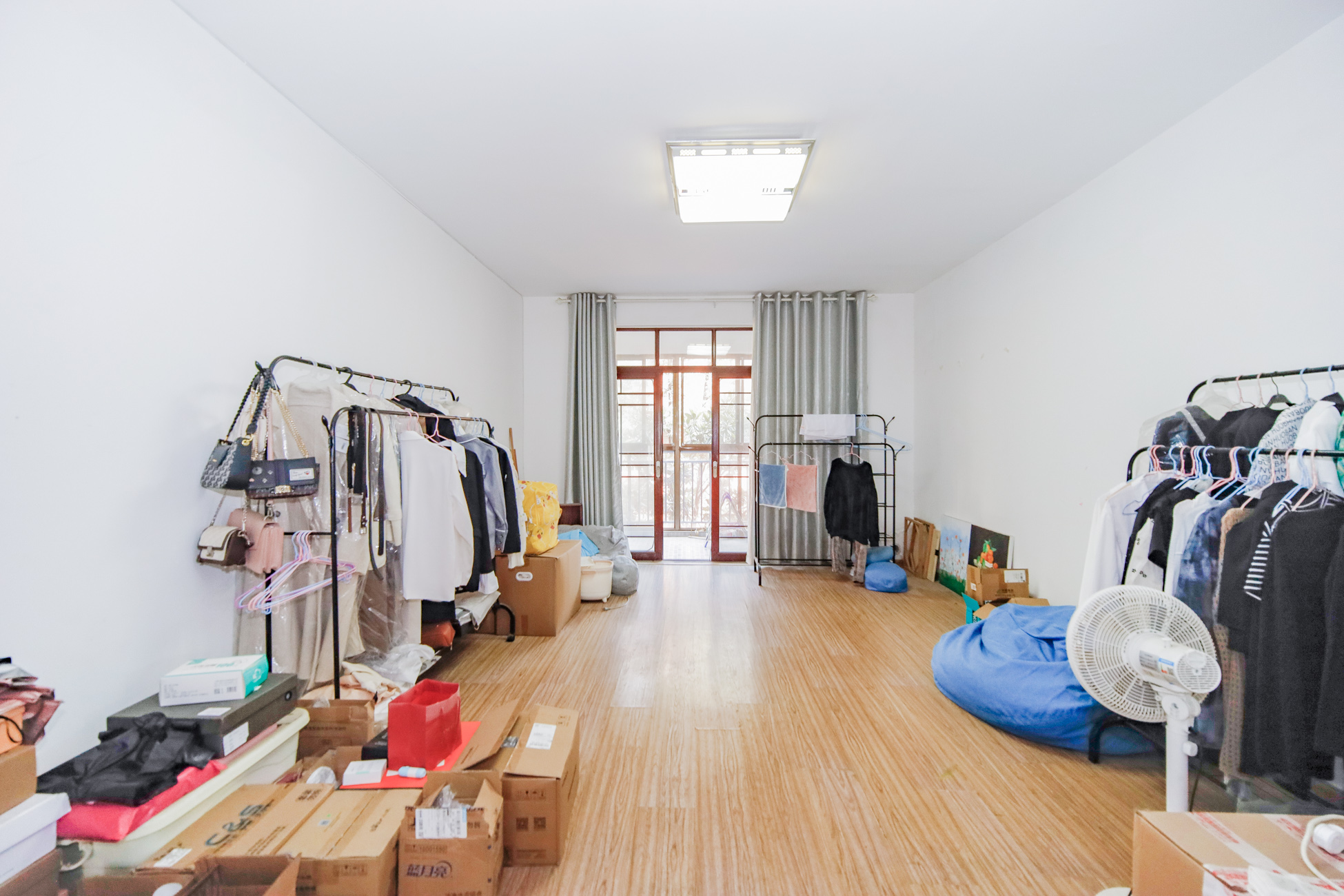 湘翰御舍 3室2厅1卫 102.0万 湘翰御舍 3室2厅1卫 102.0万客厅