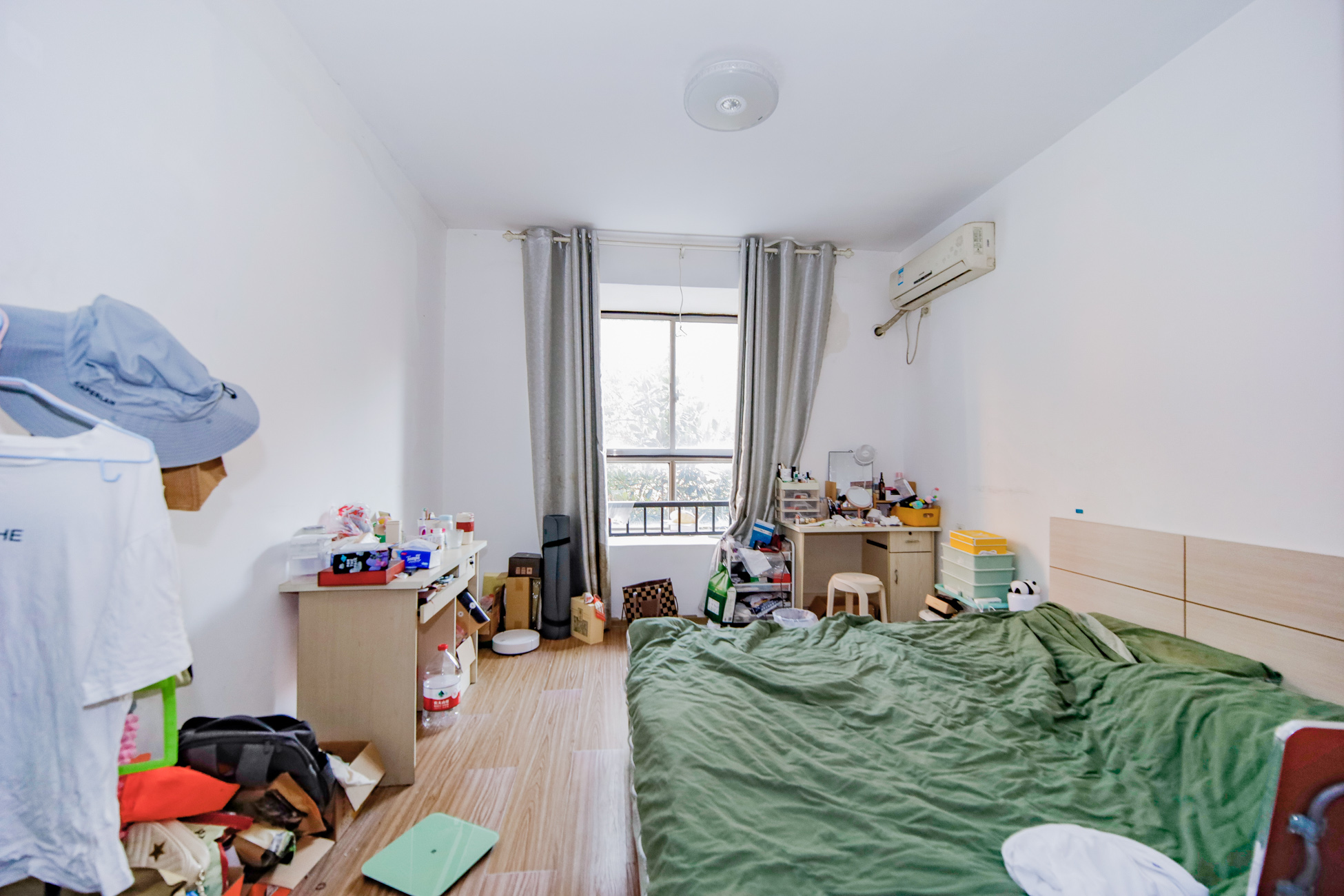 湘翰御舍  3室2厅1卫    102.0万卧室