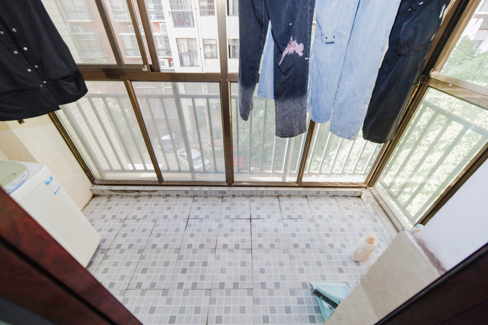 湘翰御舍  3室2厅1卫    102.0万阳台