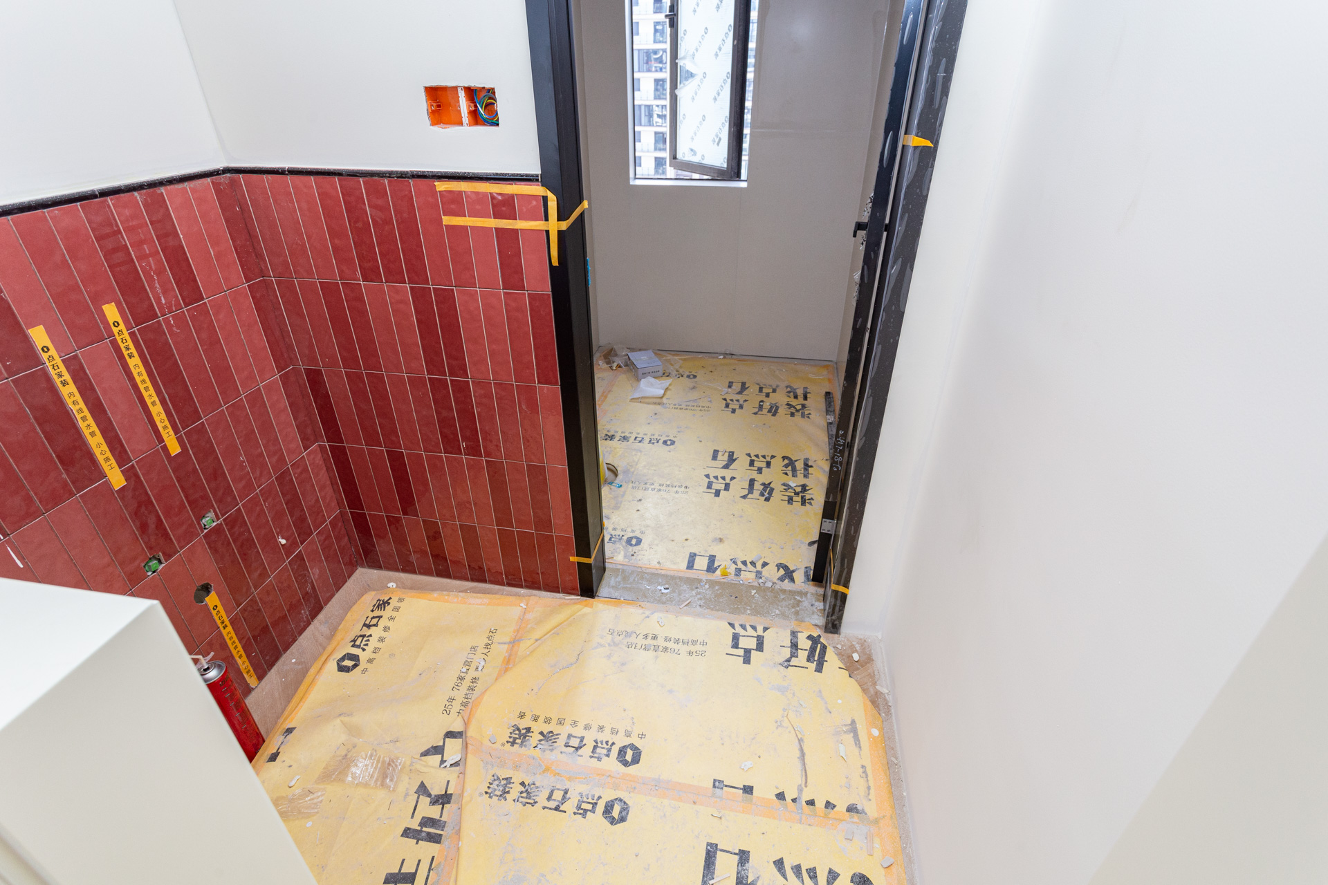 润和湘江天地E区  5室2厅3卫    389.0万 润和湘江天地E区  5室2厅3卫    389.0万卫生间