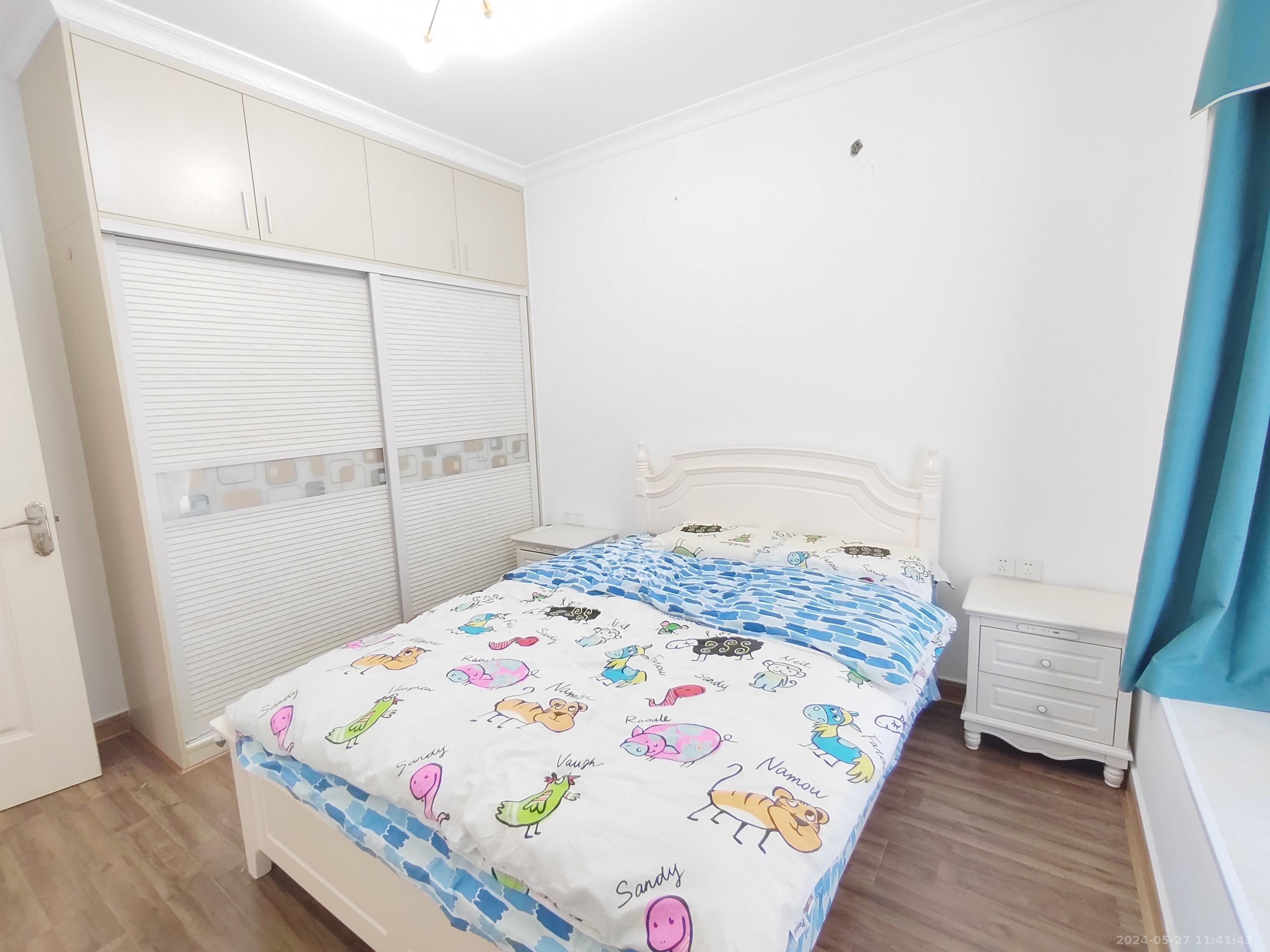 梅溪峰汇(房聚梅溪壹中心)  2室2厅1卫    2800.0元/月 梅溪峰汇(房聚梅溪壹中心)  2室2厅1卫    2800.0元/月室内图