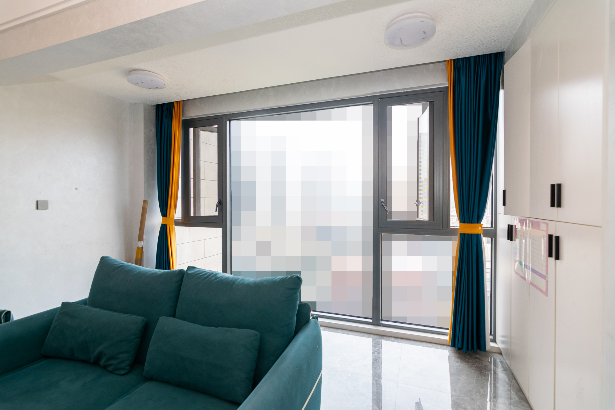 新华联梦想城 4室2厅2卫 139.5万 新华联梦想城 4室2厅2卫 139.5万阳台