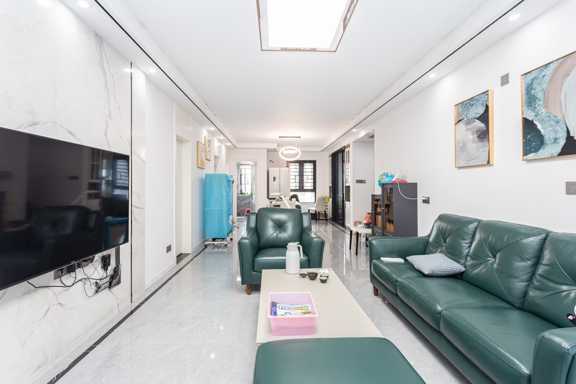 龙湖璟宸原著(龙湖紫宸) 4室2厅2卫 96.0万 龙湖璟宸原著(龙湖紫宸) 4室2厅2卫 96.0万客厅