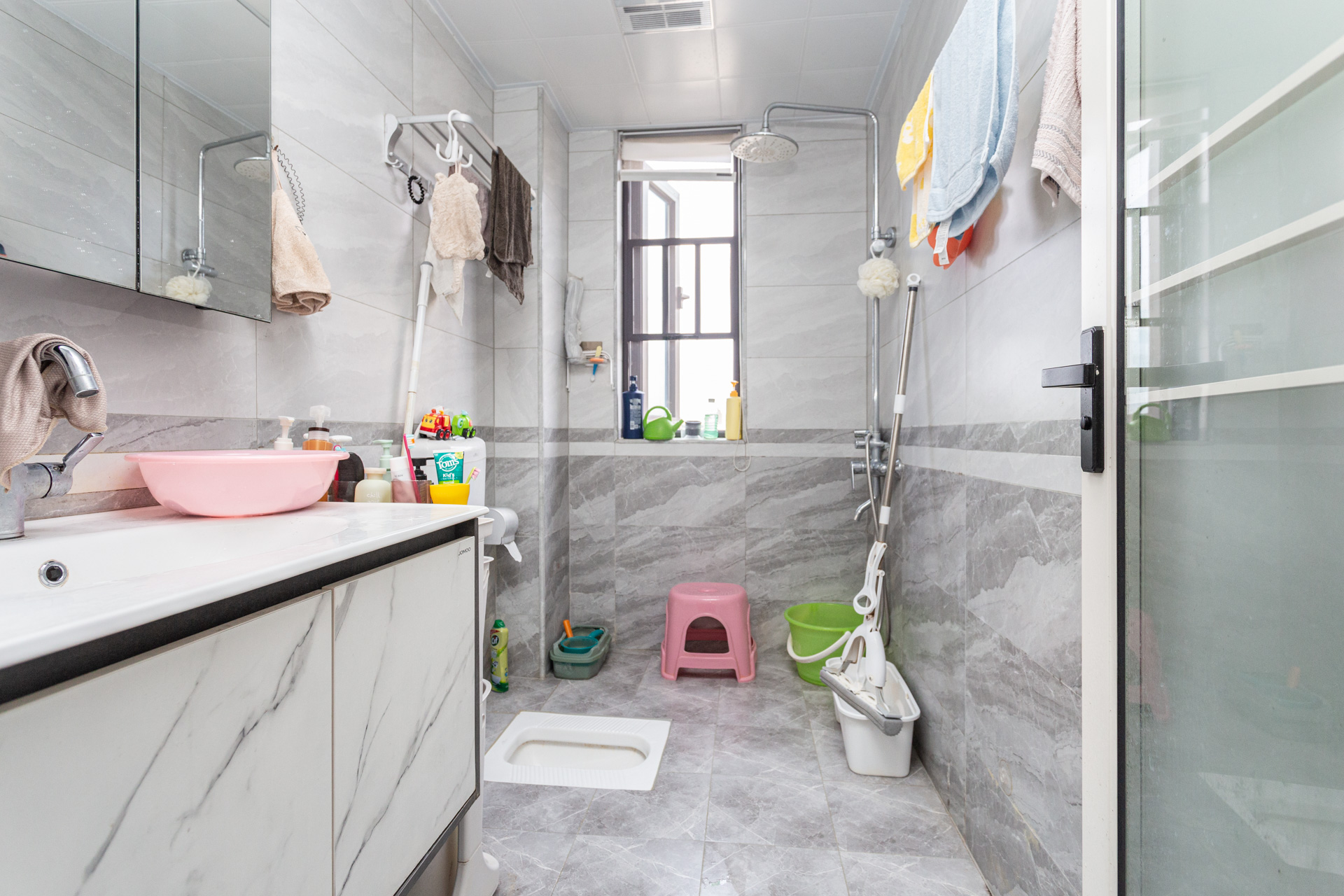 龙湖璟宸原著(龙湖紫宸) 4室2厅2卫 96.0万 龙湖璟宸原著(龙湖紫宸) 4室2厅2卫 96.0万卫生间