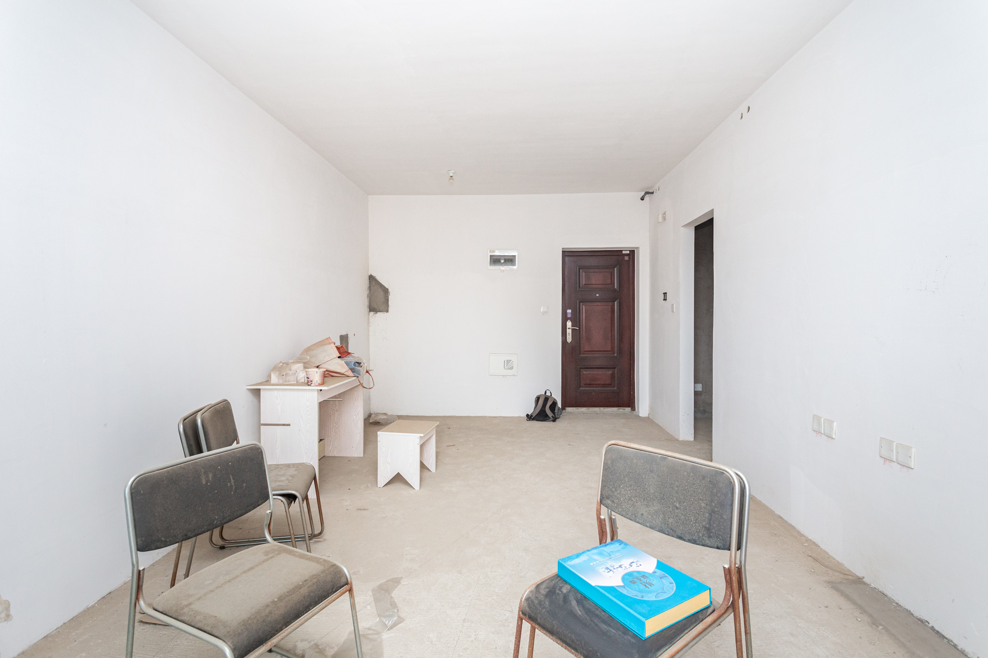 龙湖湘风原著(龙湖湘风星城)  2室1厅1卫    52.0万 龙湖湘风原著(龙湖湘风星城)  2室1厅1卫    52.0万客厅