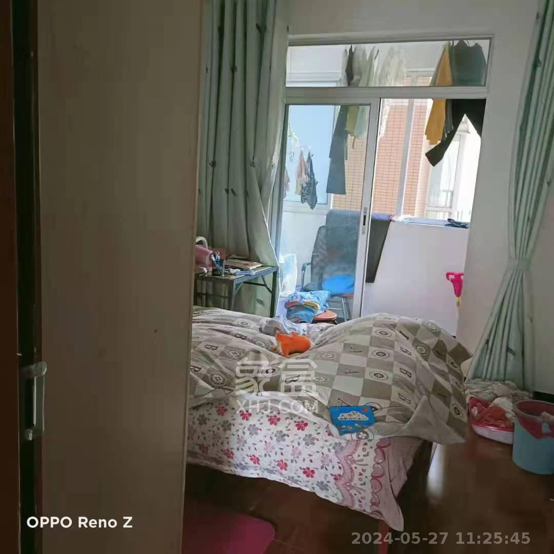 恒广国际景园  3室2厅2卫   2200.00元/月室内图