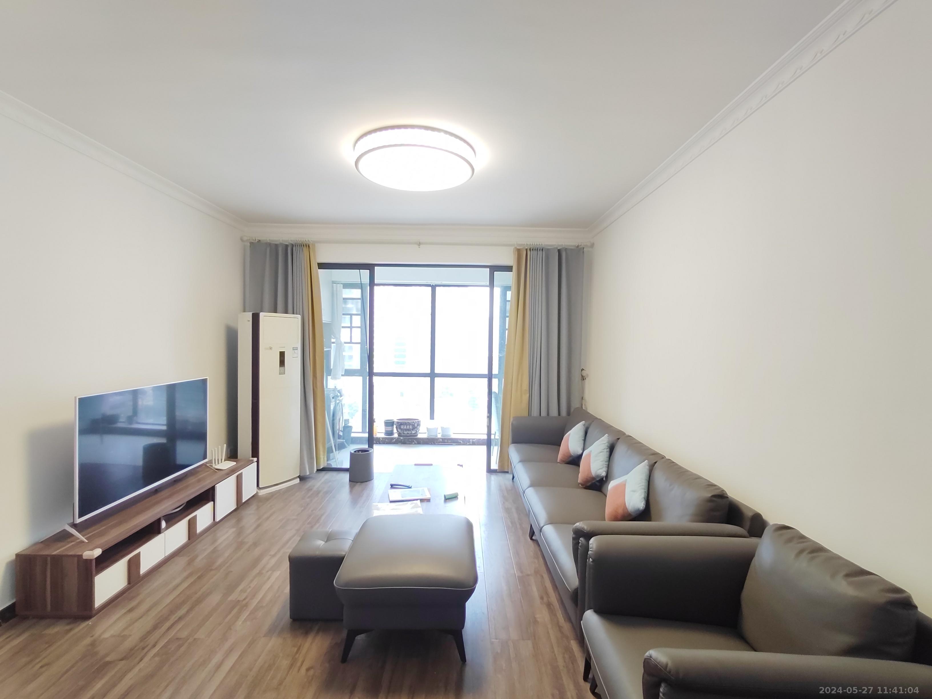 梅溪峰汇(房聚梅溪壹中心)  2室2厅1卫    2800.0元/月 梅溪峰汇(房聚梅溪壹中心)  2室2厅1卫    2800.0元/月室内图