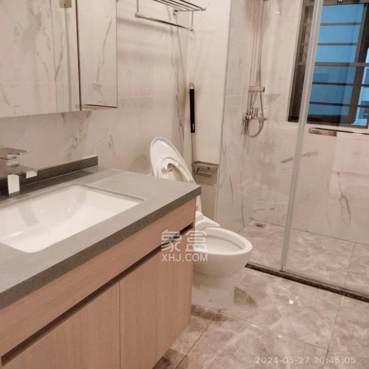 复地滨江金融中心  4室2厅2卫    5000.0元/月 复地滨江金融中心  4室2厅2卫    5000.0元/月室内图