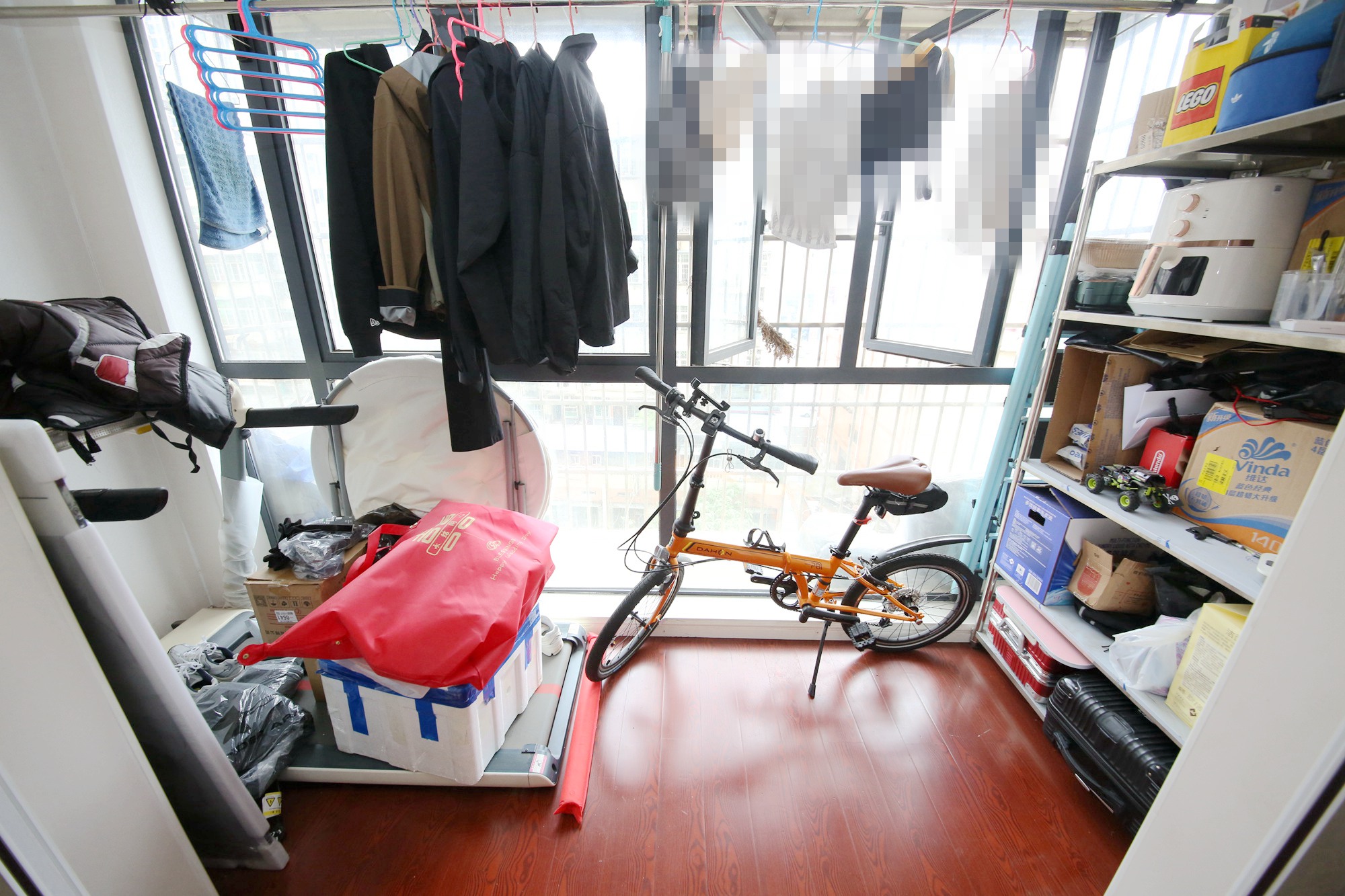 凯通国际城（凯通朝庭）  3室2厅2卫   160.00万阳台