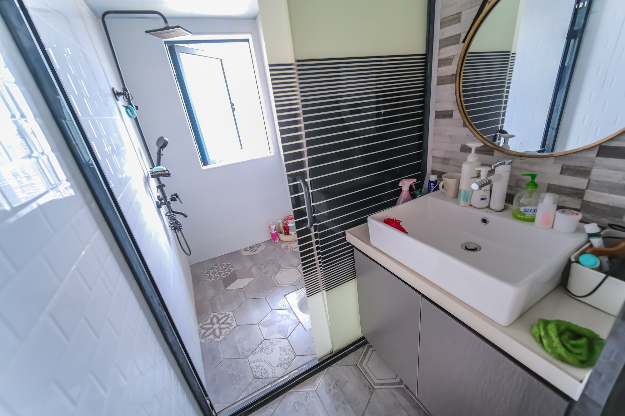 筑梦星园 3室2厅2卫 85.0万 筑梦星园 3室2厅2卫 85.0万卫生间