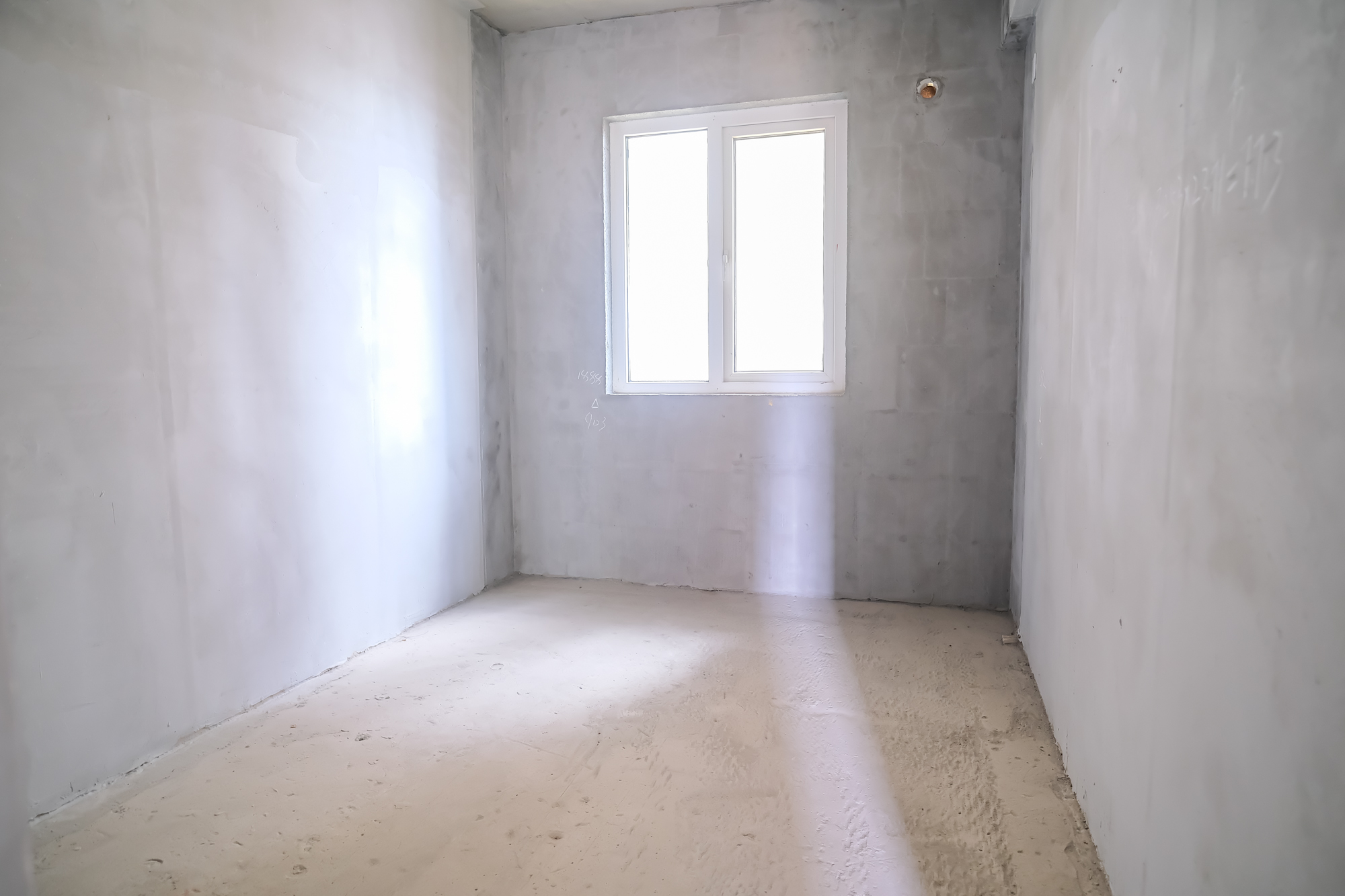 保利香槟国际  4室2厅2卫    92.8万 保利香槟国际  4室2厅2卫    92.8万卧室