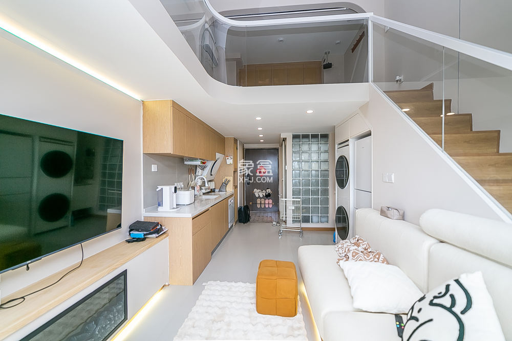 万科紫台  2室1厅1卫    46.5万