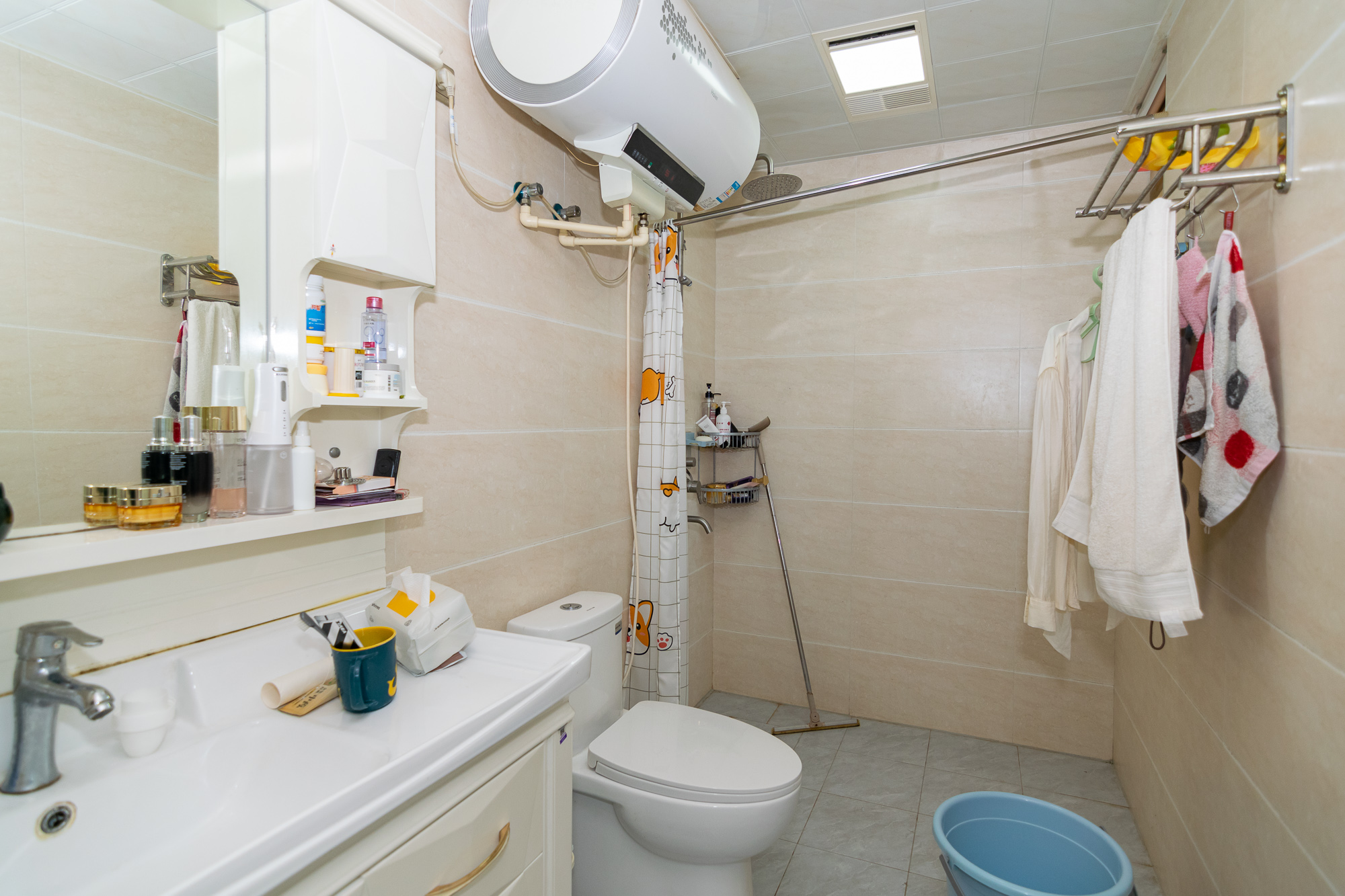 金地三千府(金地湖山樾、金地自在城)  3室2厅2卫    70.0万 金地三千府(金地湖山樾、金地自在城)  3室2厅2卫    70.0万卫生间