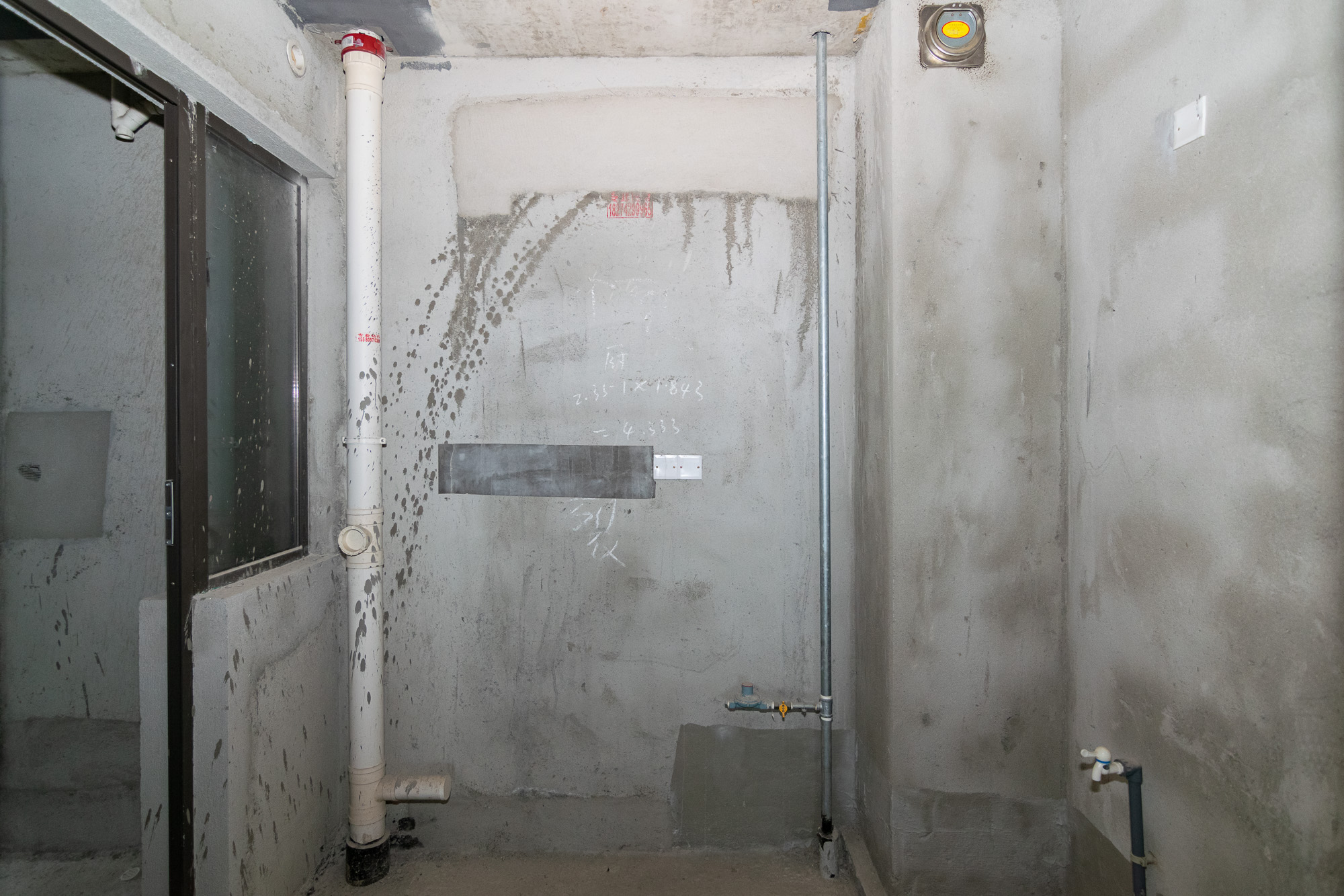 润和美郡(润和紫郡五期) 3室2厅1卫 80.0万 润和美郡(润和紫郡五期) 3室2厅1卫 80.0万厨房