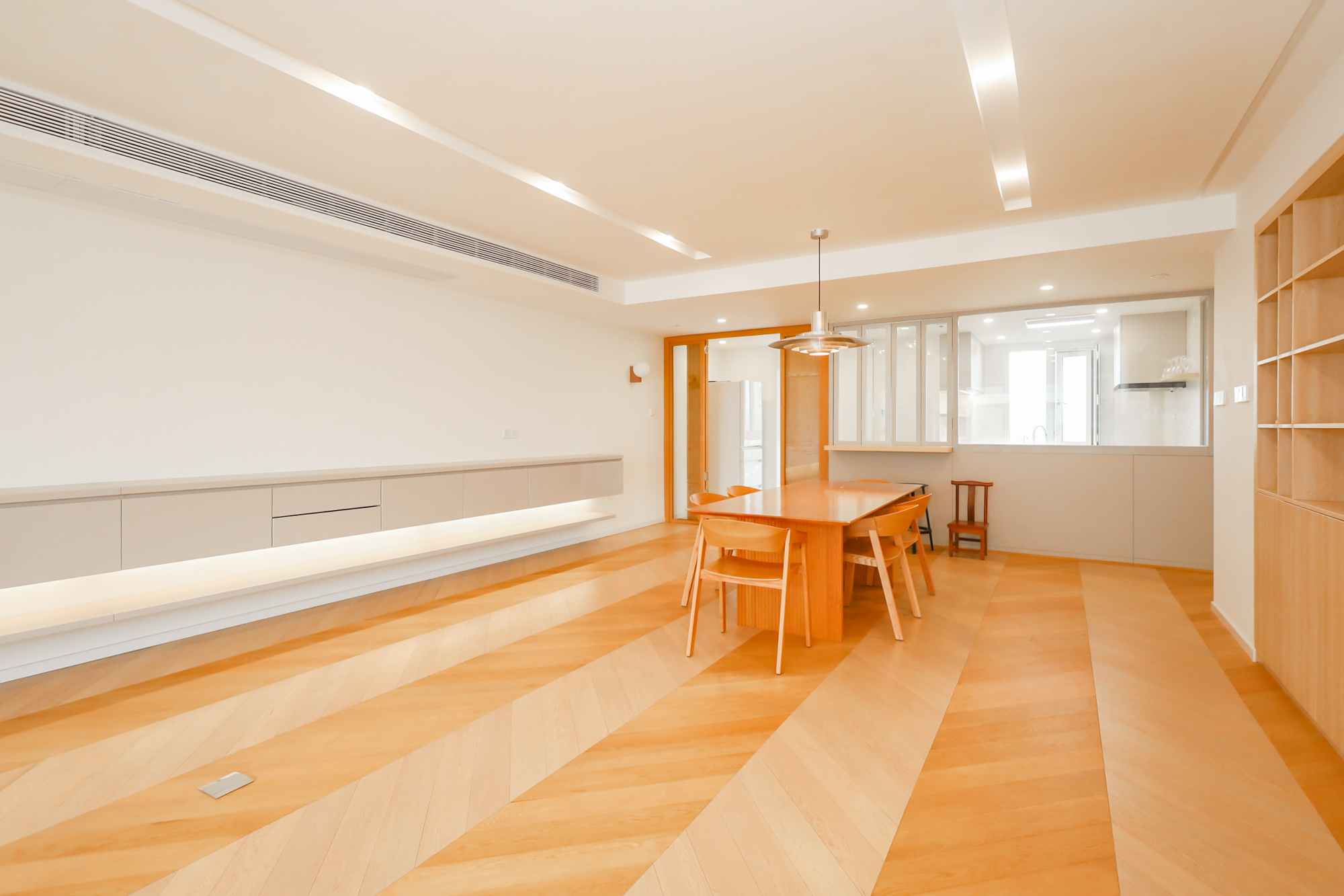 绿地湖湘中心  3室2厅3卫    400.0万 绿地湖湘中心  3室2厅3卫    400.0万其他