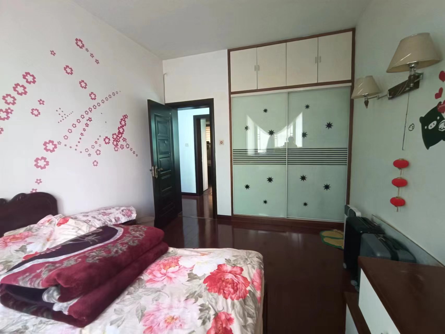 天台小区  4室2厅2卫    54.8万 天台小区  4室2厅2卫    54.8万室内图