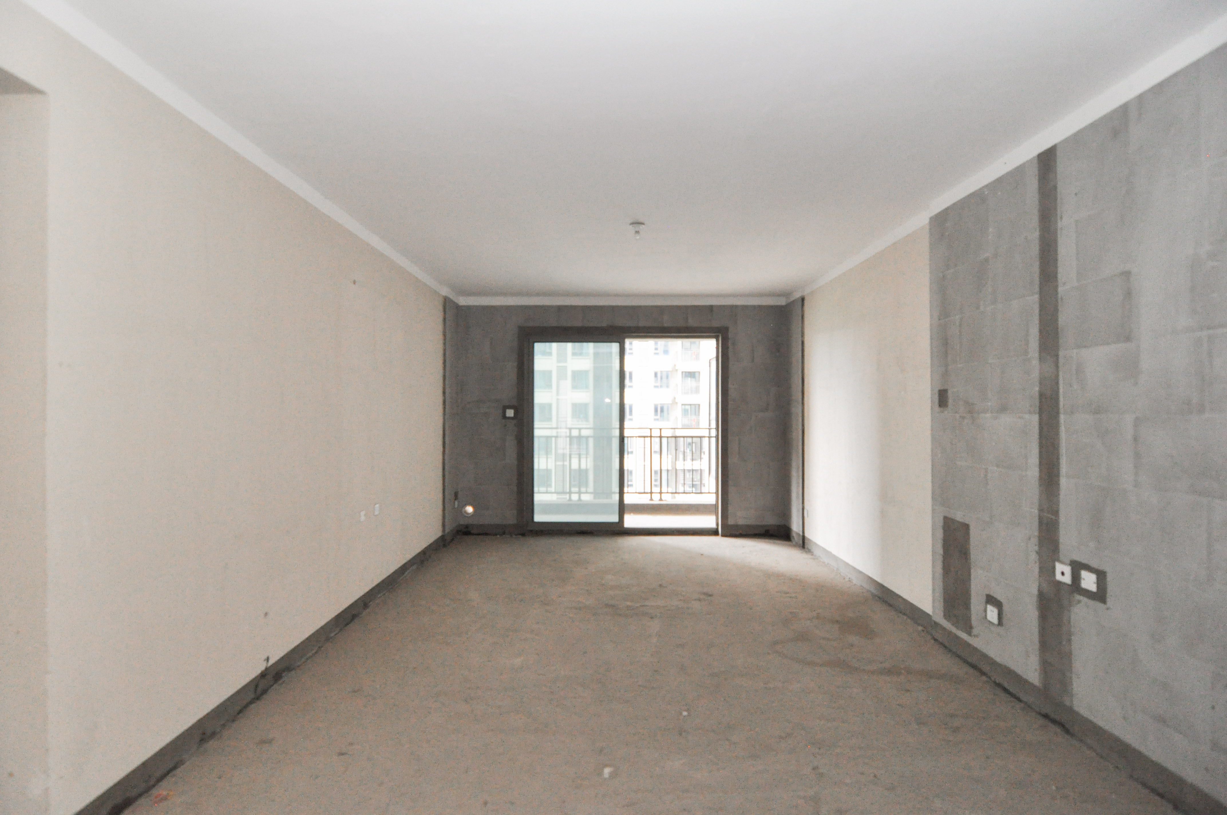 梅溪湖金茂湾 4室2厅2卫 144.0万 梅溪湖金茂湾 4室2厅2卫 144.0万客厅