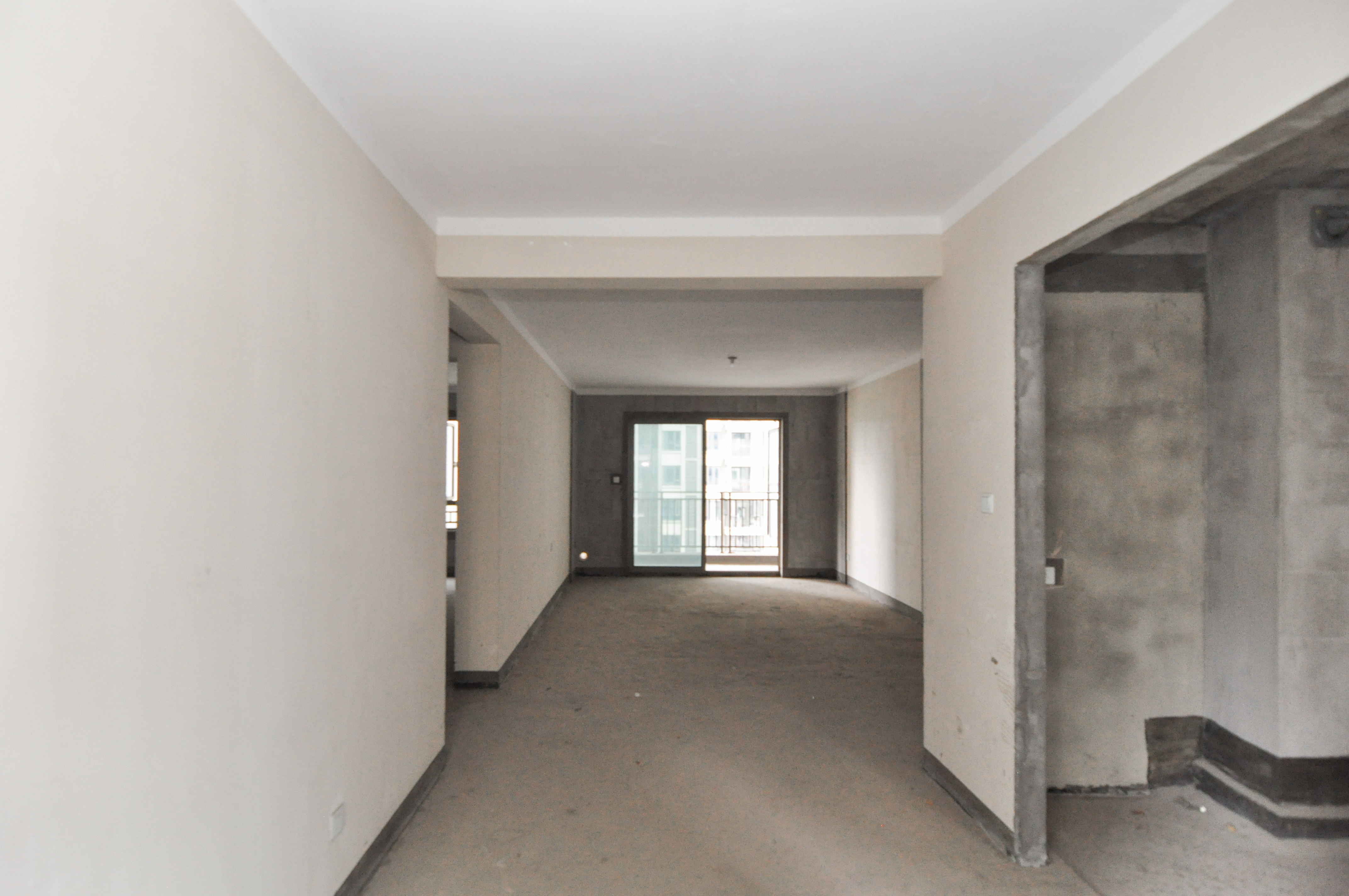 梅溪湖金茂湾 4室2厅2卫 144.0万 梅溪湖金茂湾 4室2厅2卫 144.0万客厅