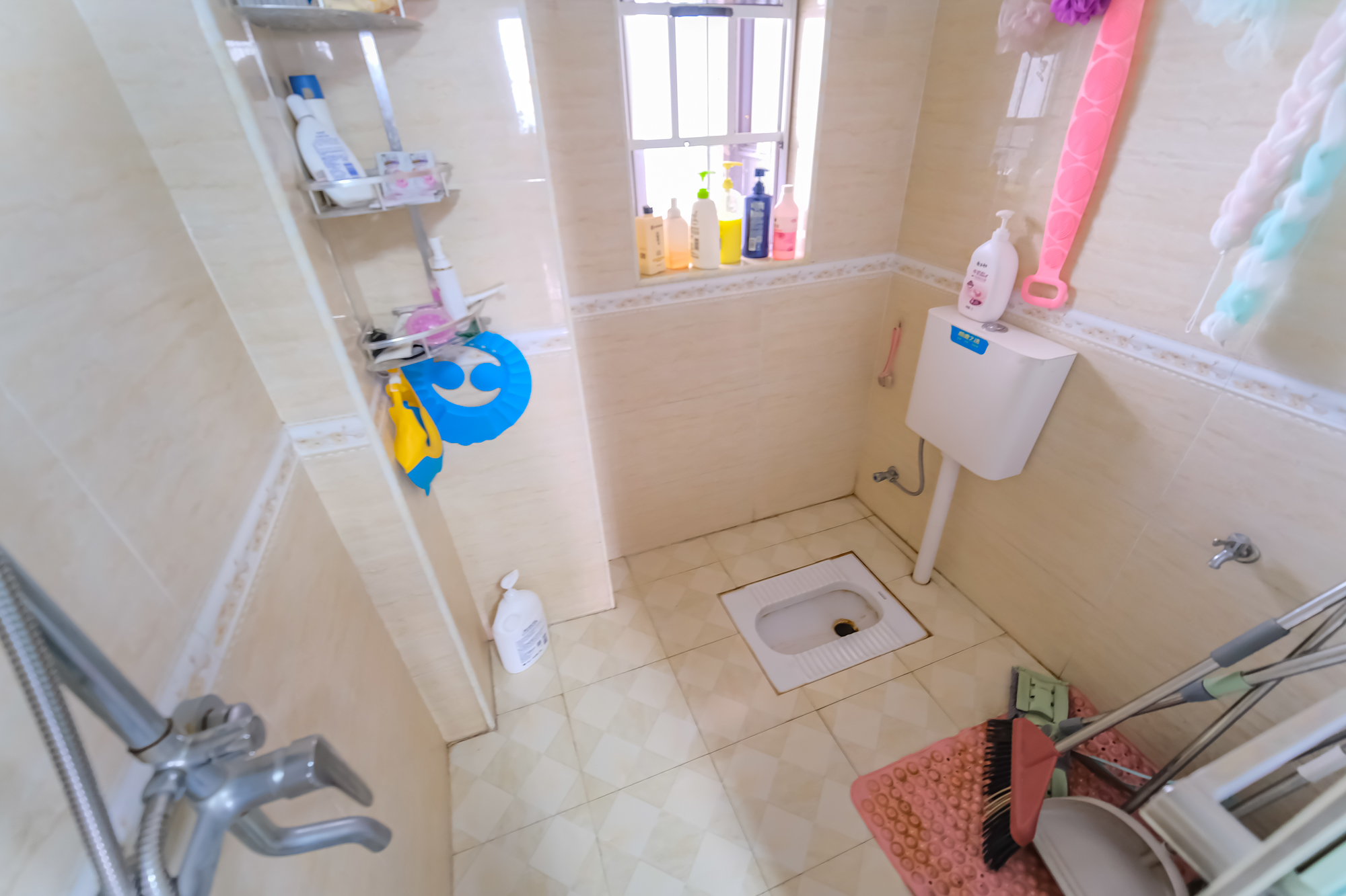 中安善化国际  3室2厅2卫    69.8万 中安善化国际  3室2厅2卫    69.8万卫生间