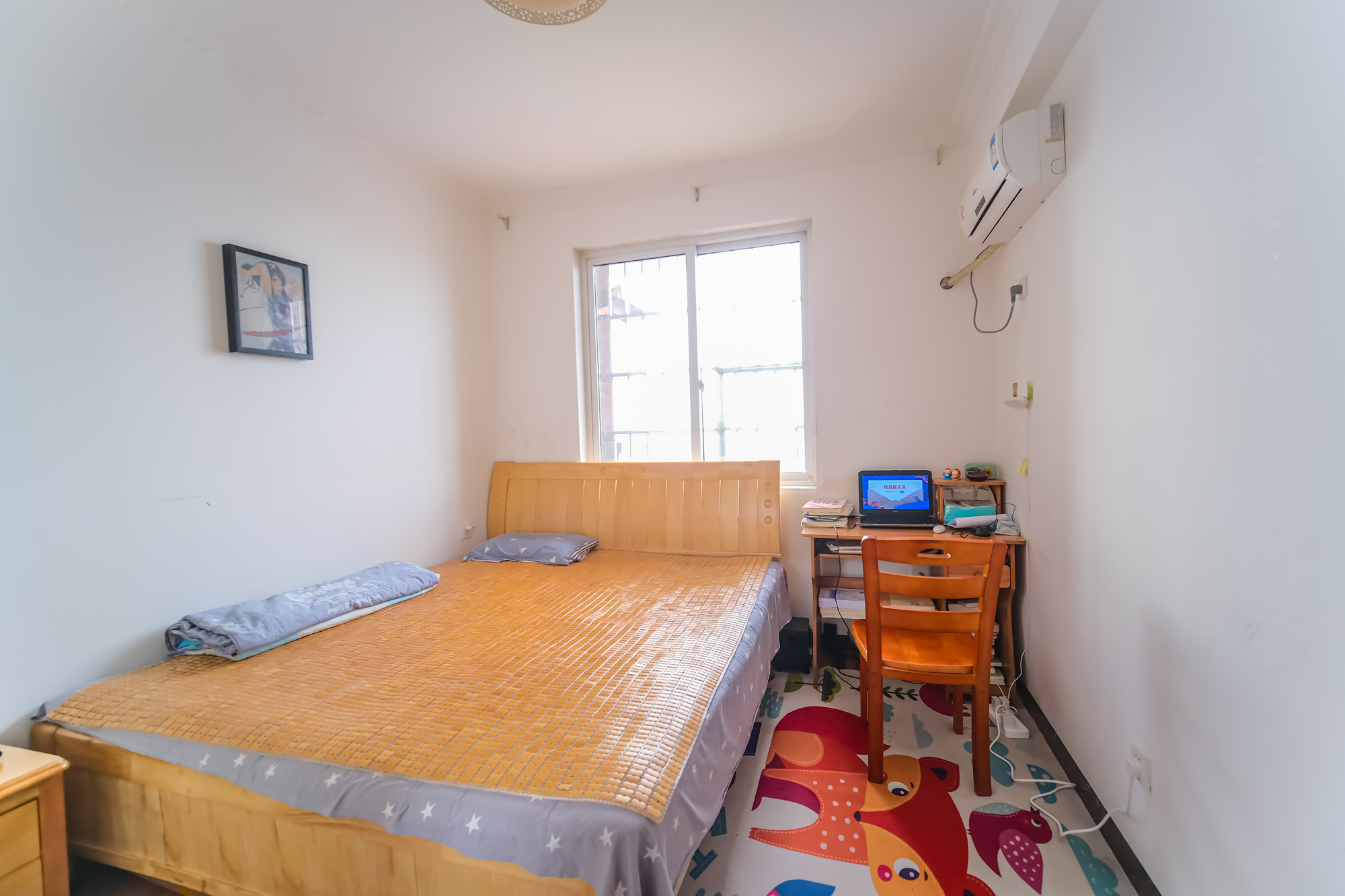 中安善化国际  3室2厅2卫    69.8万 中安善化国际  3室2厅2卫    69.8万卧室