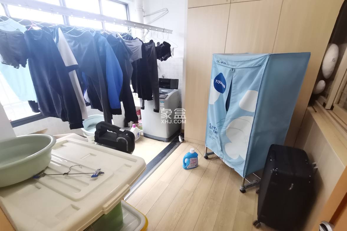 莱茵小镇  3室2厅2卫    60.0万 莱茵小镇  3室2厅2卫    60.0万室内图