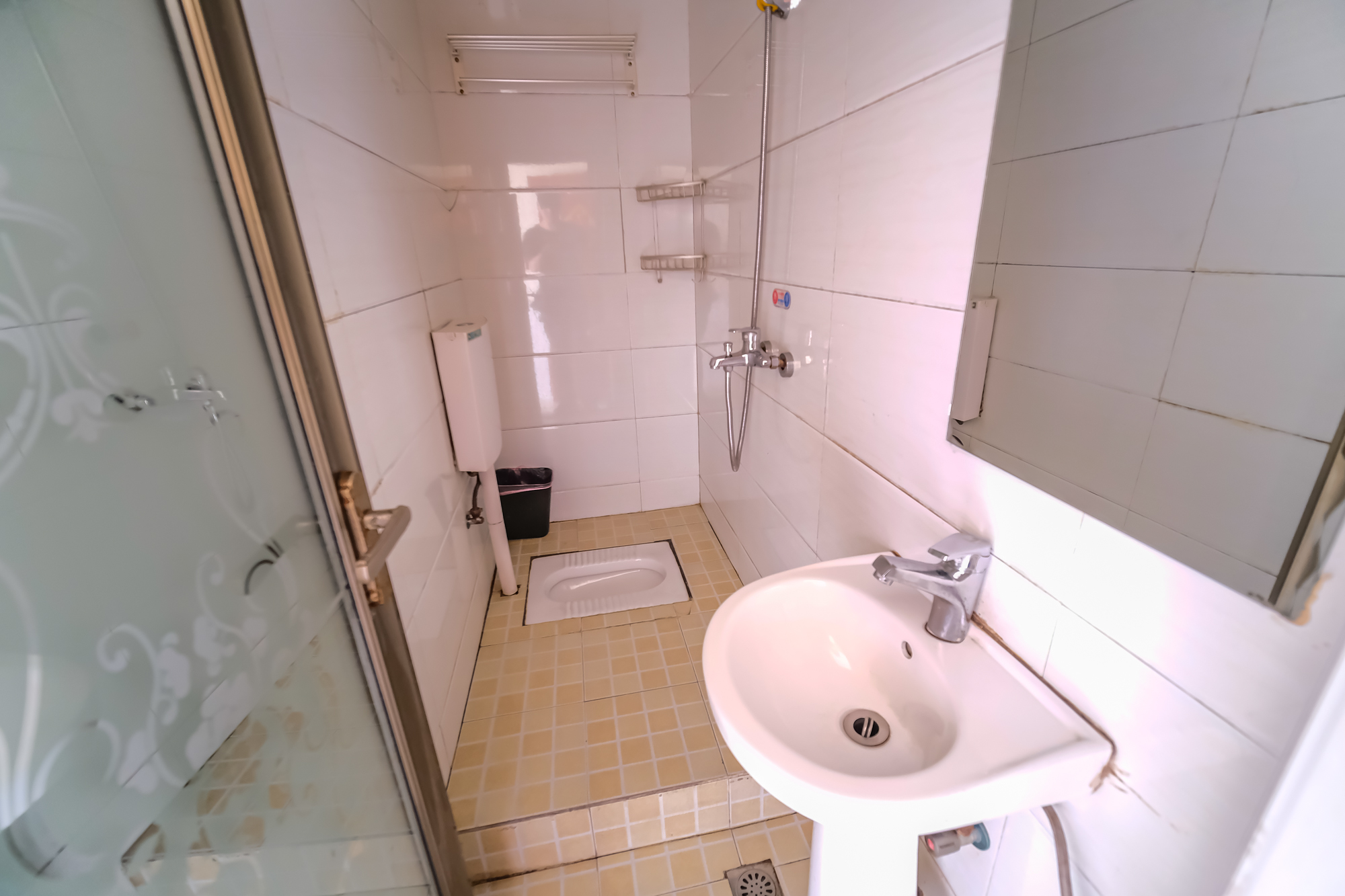 恒广国际物流园  2室1厅1卫    33.0万卫生间