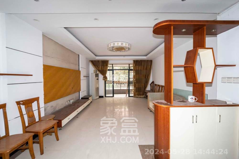 世嘉国际华城  4室2厅2卫   4500.00元/月室内图