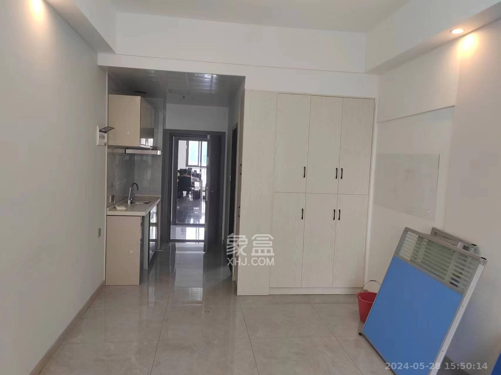 润和滨江府  1室1厅1卫   1300.00元/月室内图