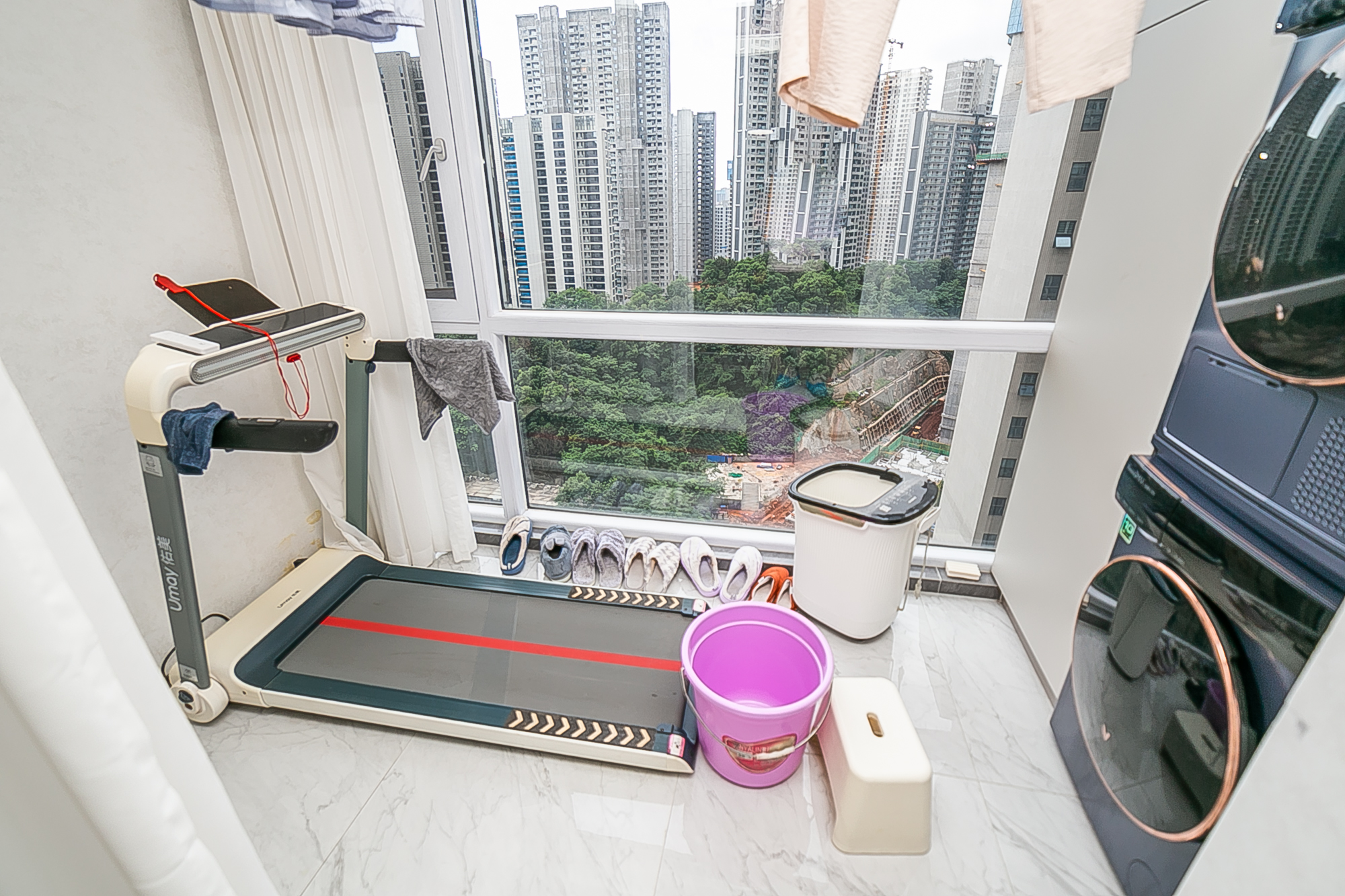 慢步江湾  2室2厅1卫    140.0万阳台