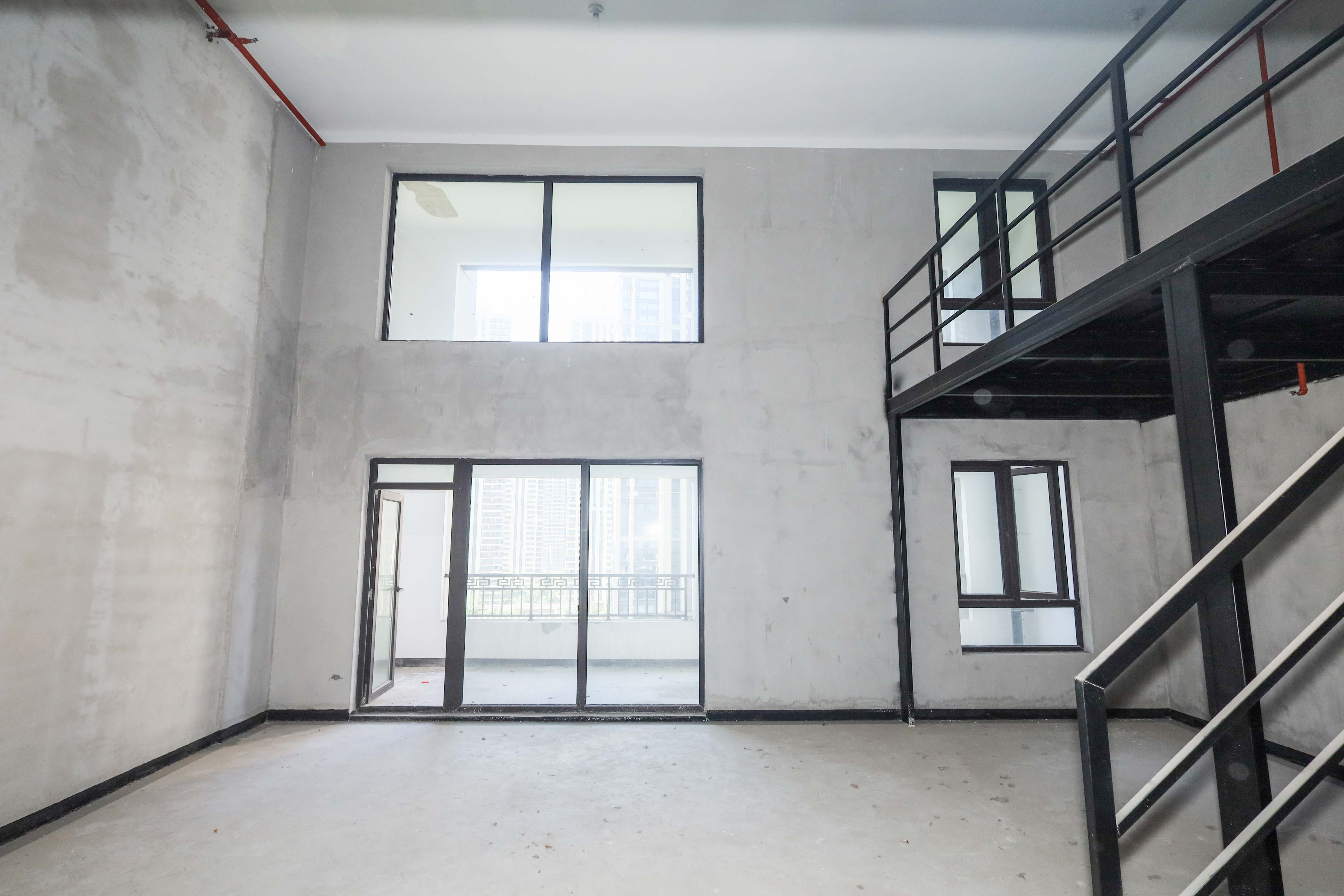 建发央著  4室2厅2卫   330.00万