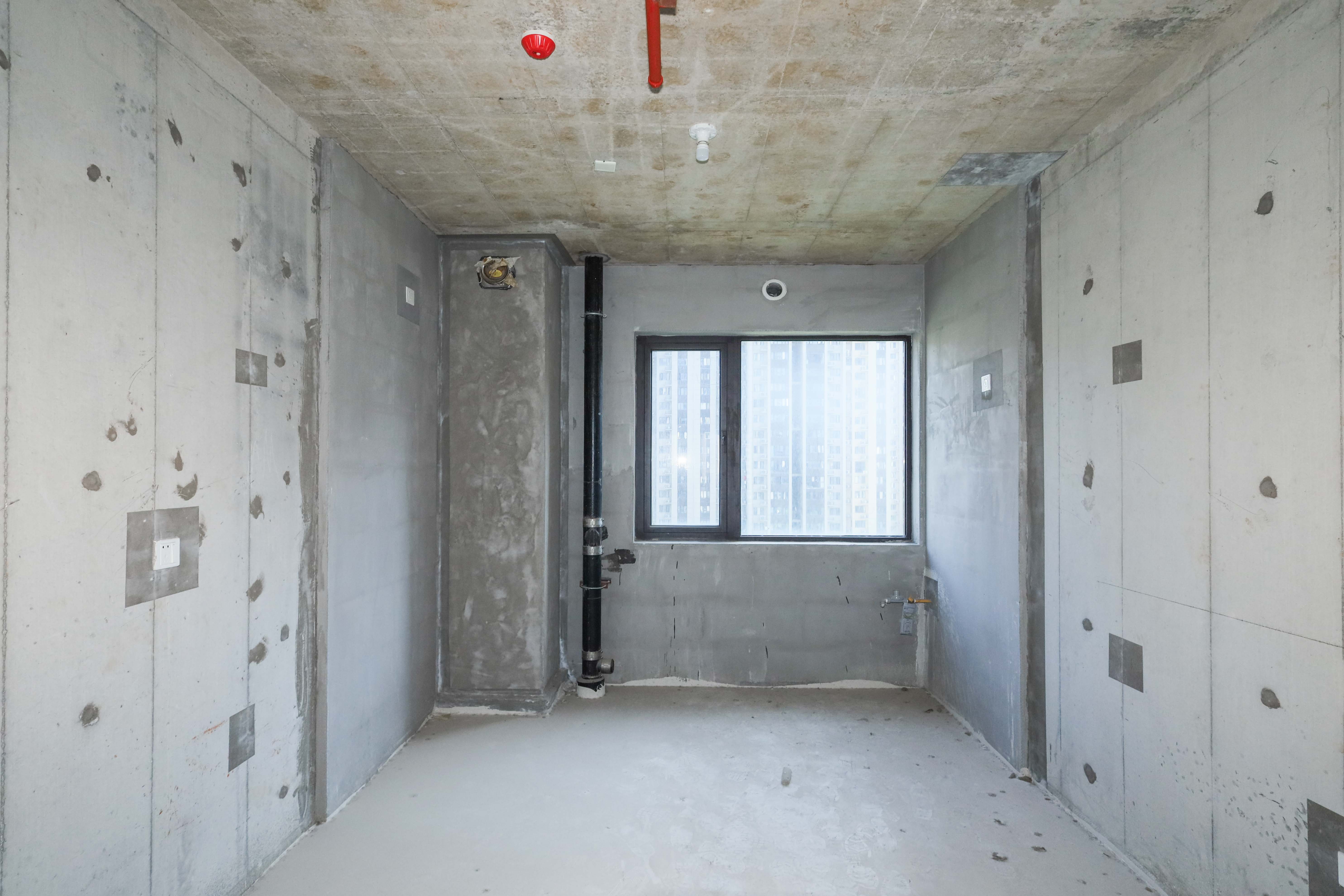建发央著  4室2厅2卫   330.00万厨房