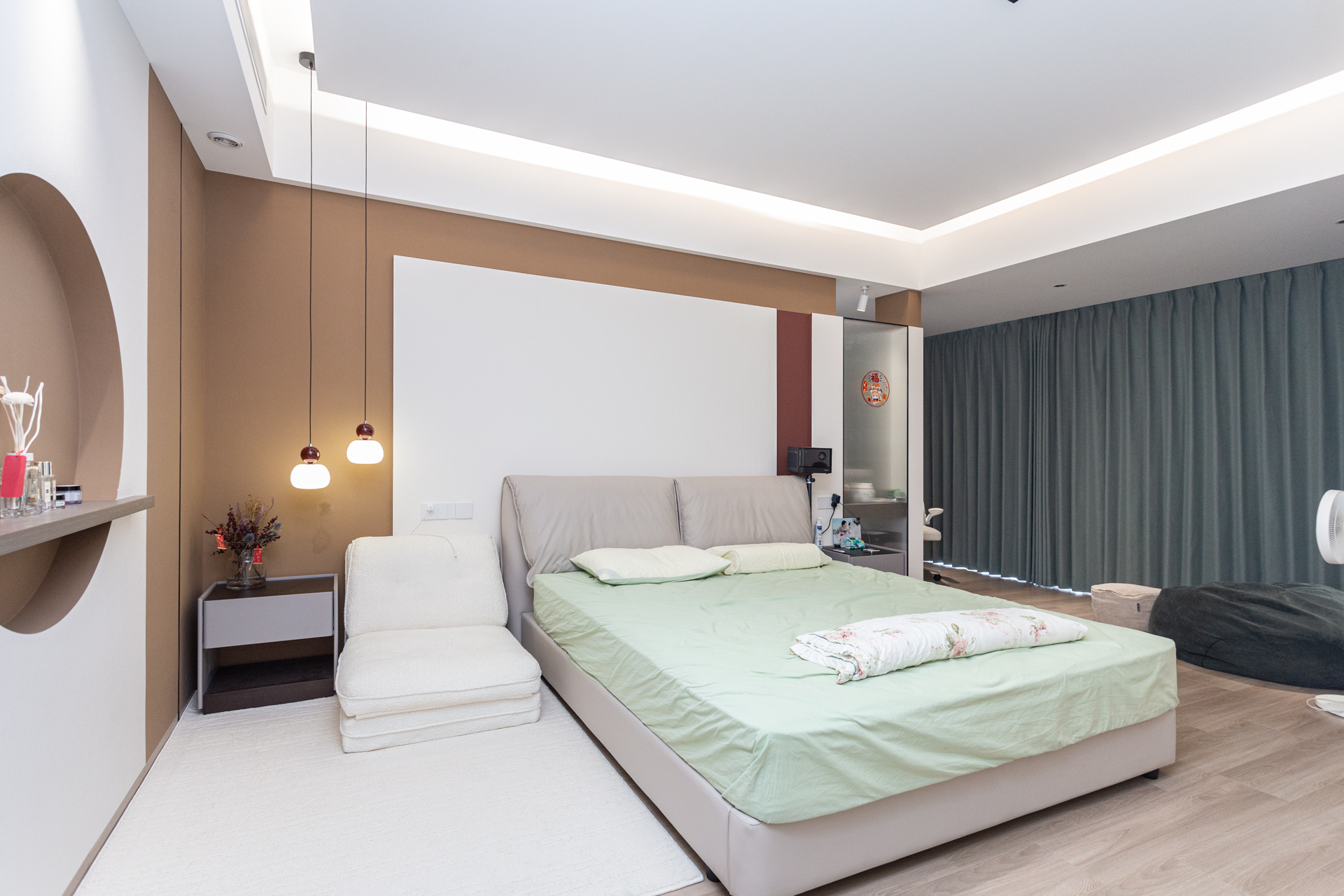 润和湘江天地E区 4室2厅3卫 420.0万 润和湘江天地E区 4室2厅3卫 420.0万卧室